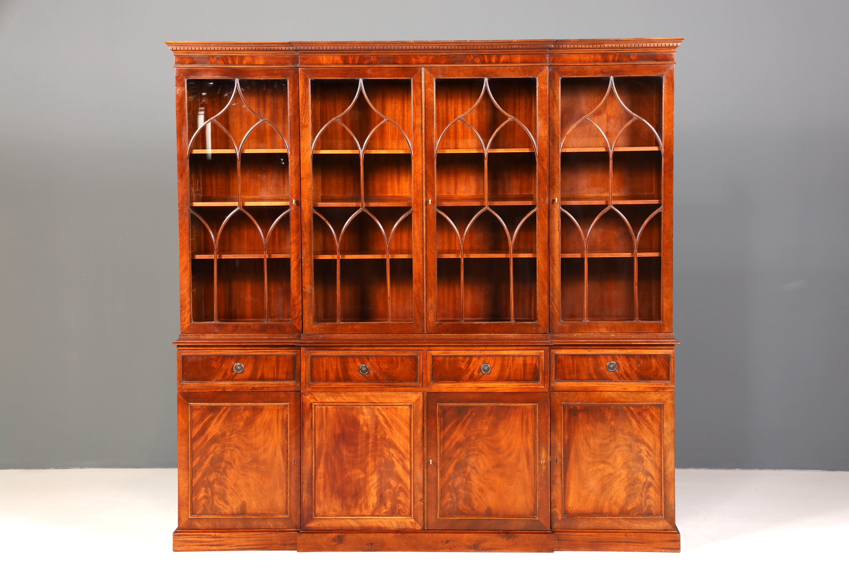 E916 Finish cm Wunderschöne Englische Vitrine Bibliothek Bücherschrank UK Buffet Schrank 60s Jahre