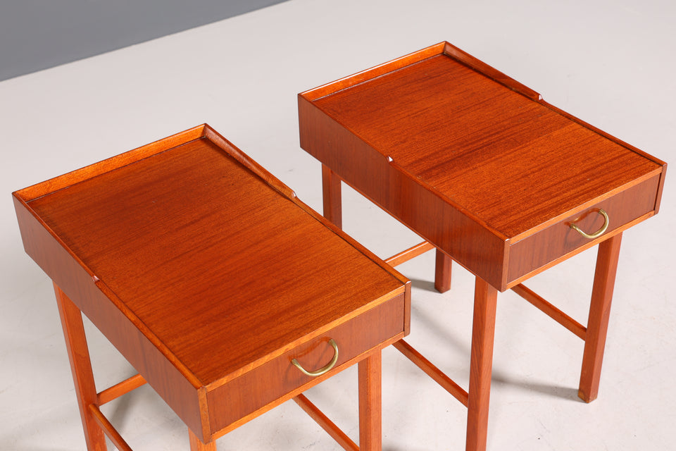 2x Stilvolle Mid Century Beistelltische skandinavisches Design Kommoden Nachttisch Set Made in Sweden