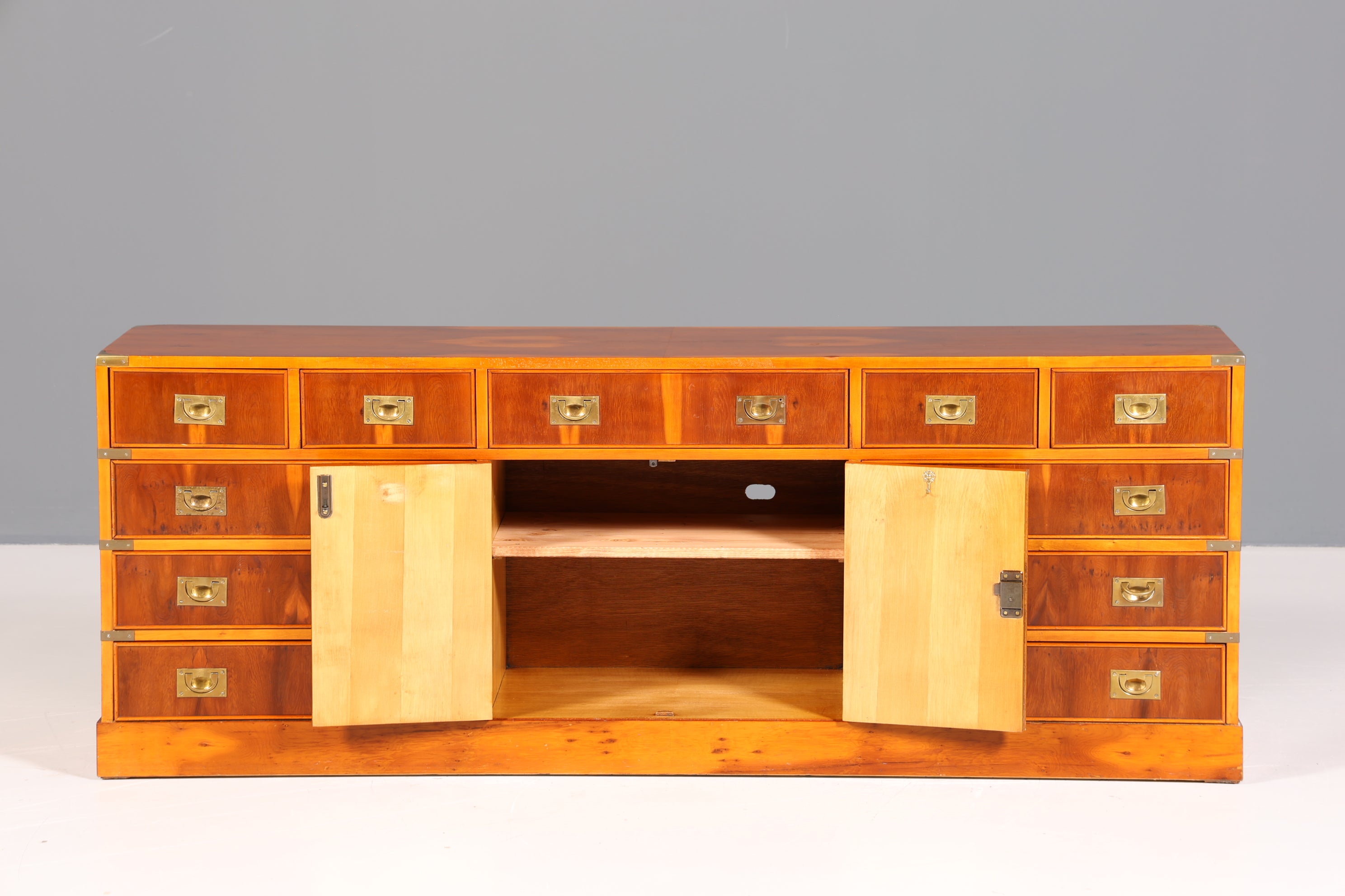 Traumhaftes Maritim Sideboard Englische Schiffs Kommode Englisch Antik Schrank Military Chest