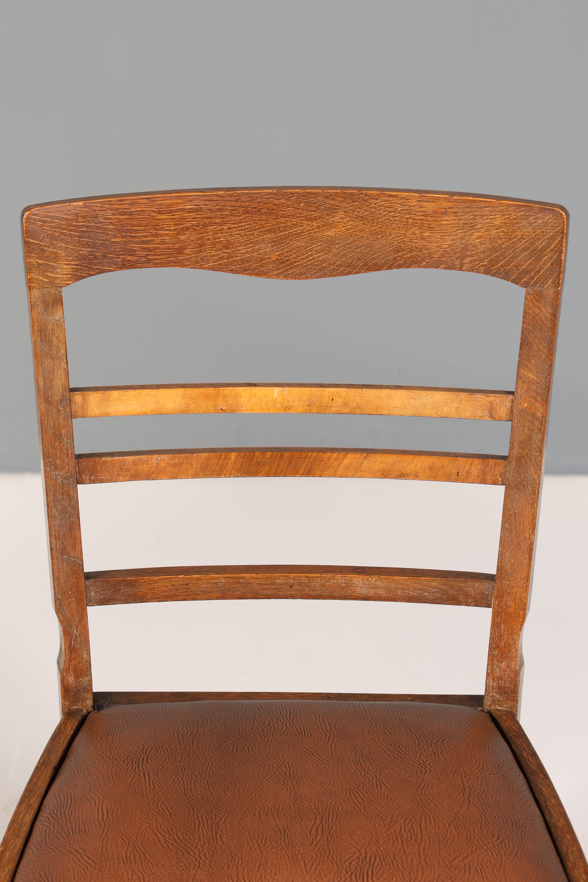 Wunderschöner Stuhl um 1940 Art Deco Stil Küchenstuhl Jugendstil Esszimmer Stuhl 1 von 2