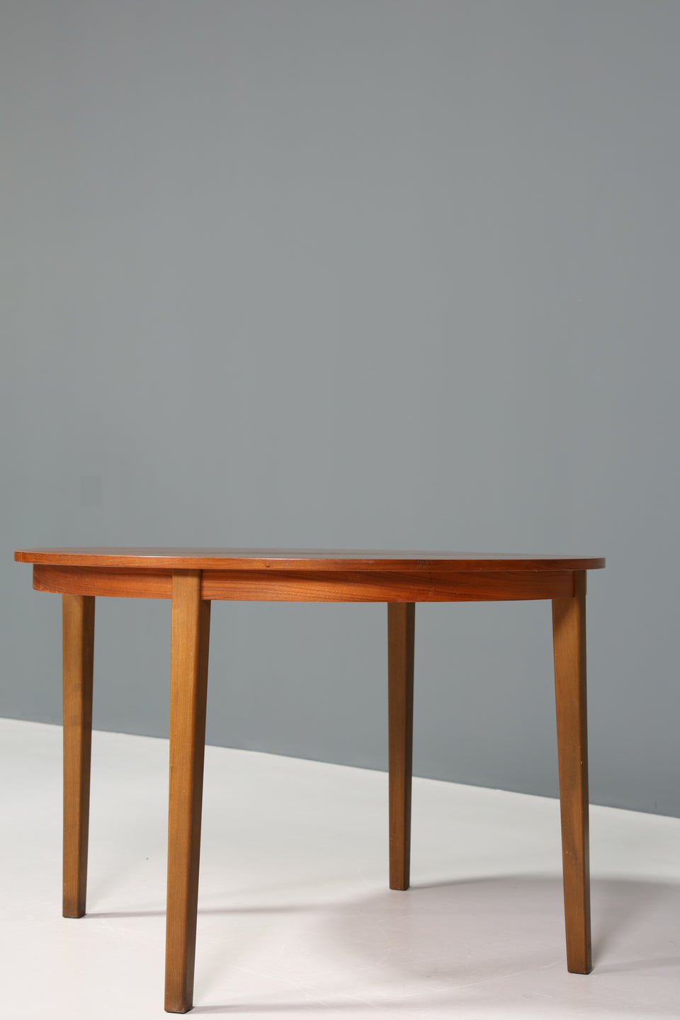 Stilvoller Original Bodafors "Bertil Fridhagen" Esstisch Teak Holz ausziehbarer Tisch