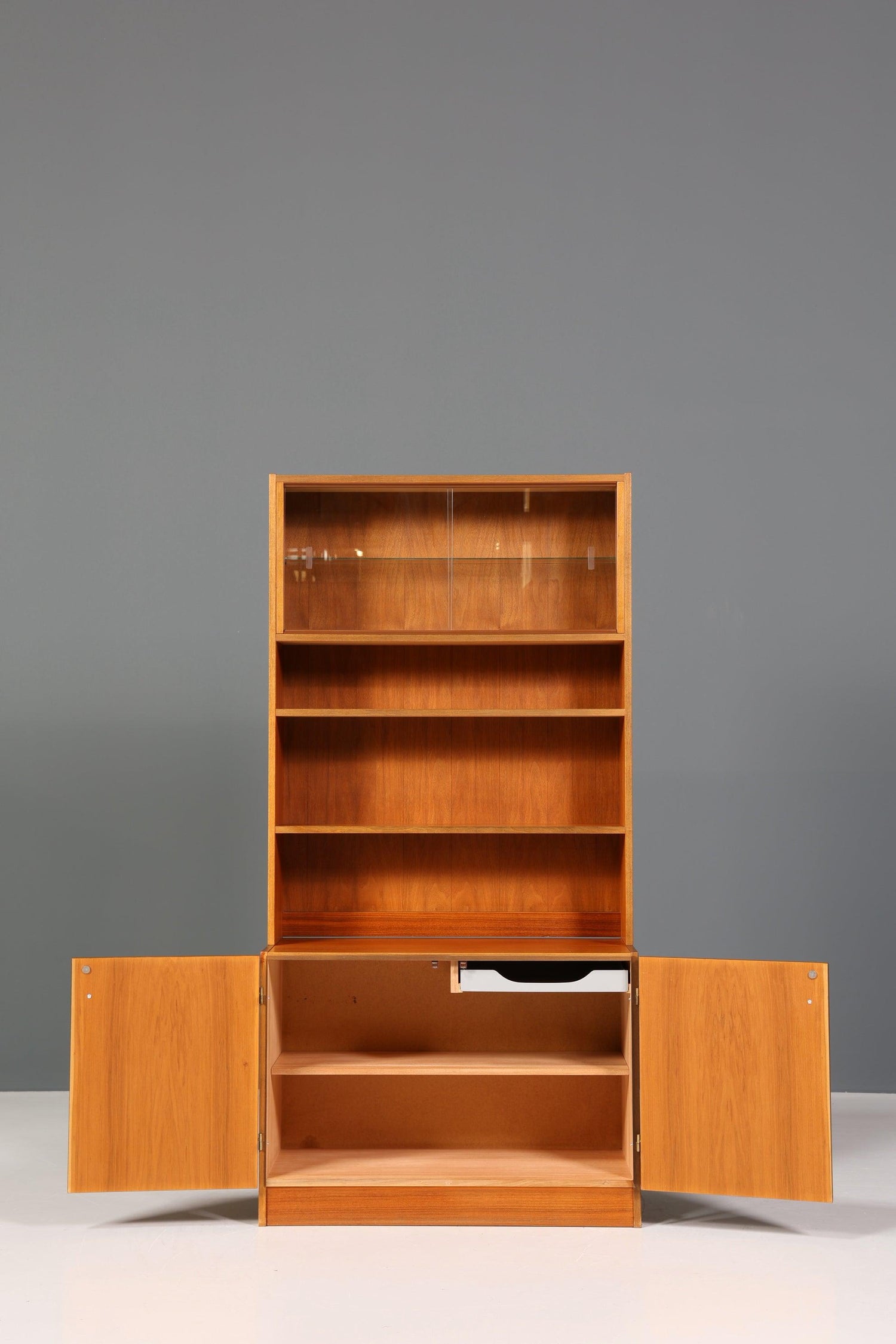Wunderschönes Mid Century Regal Vintage Schrank Retro Vitrine Bücherregal 60s