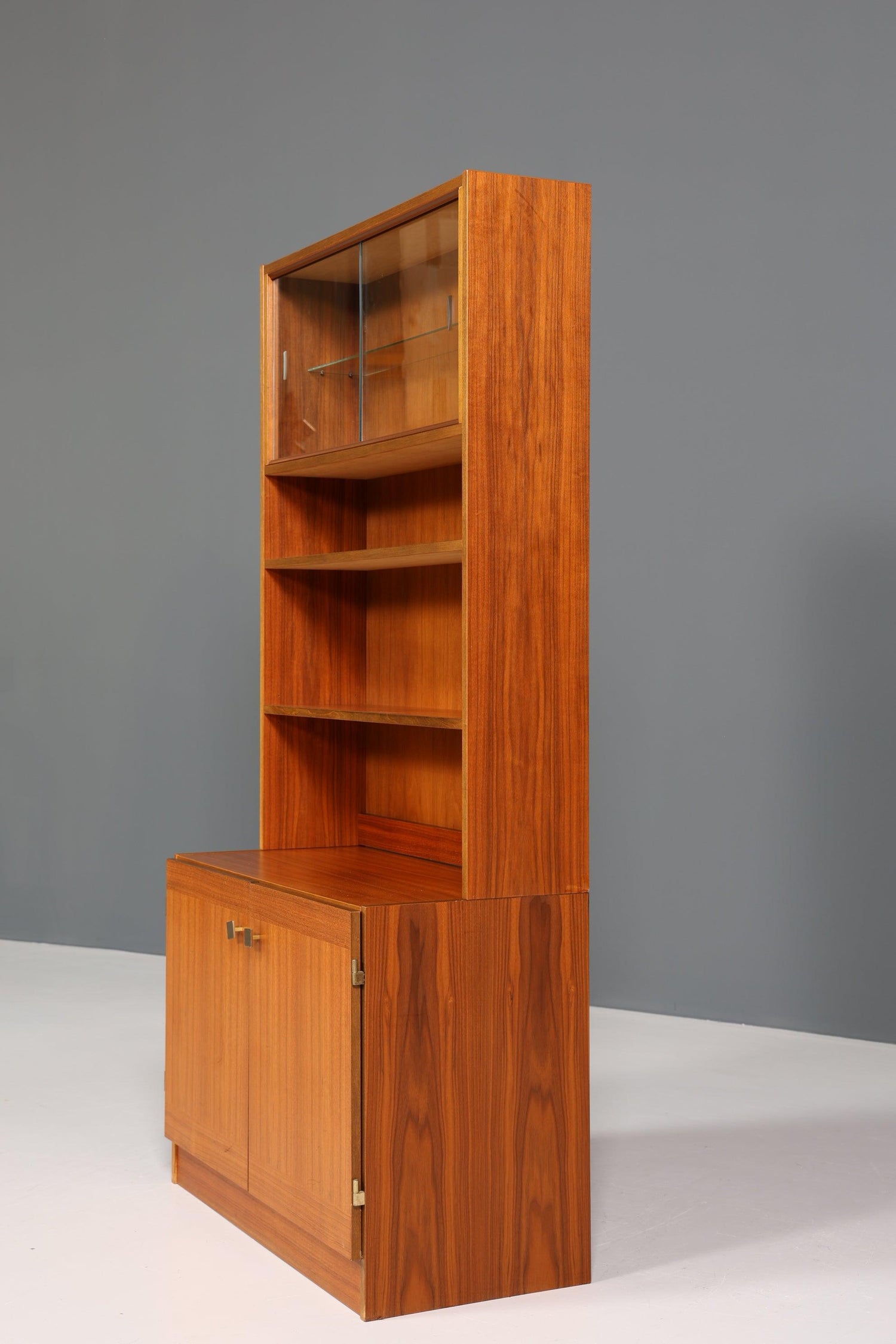 Wunderschönes Mid Century Regal Vintage Schrank Retro Vitrine Bücherregal 60s