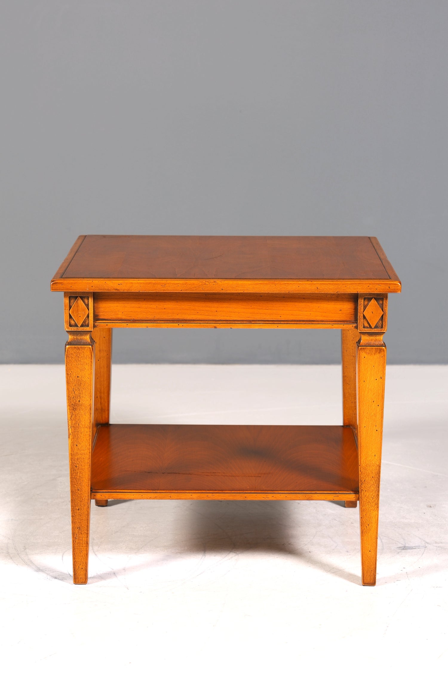 Wunderschöner Original Selva Couchtisch Villa Borghese massiv Holz Tisch Wohnzimmertisch
