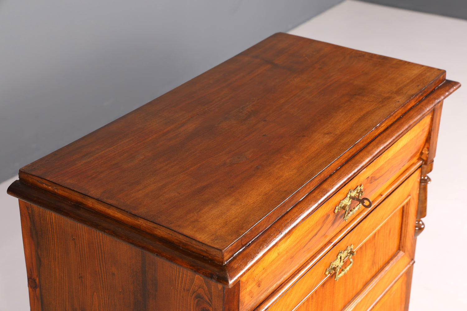 F952 Finish cm Wunderschöne Gründerzeit Kommode Jugendstil Vertiko Schubladenkommode Antik Wäschekommode