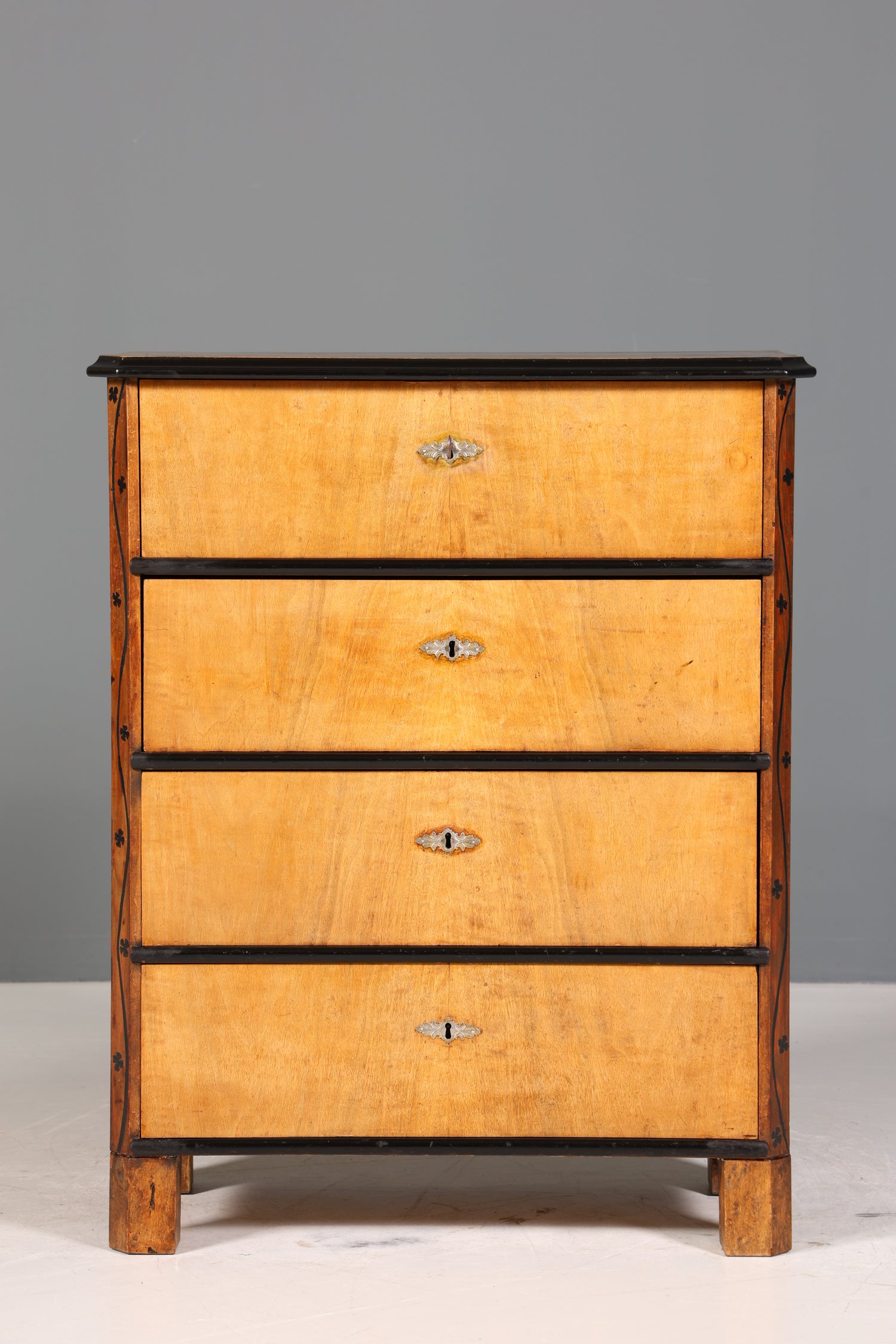 Wunderschöne Antik Kommode um 1880 Vertiko im Biedermeier Stil Schubladenkommode