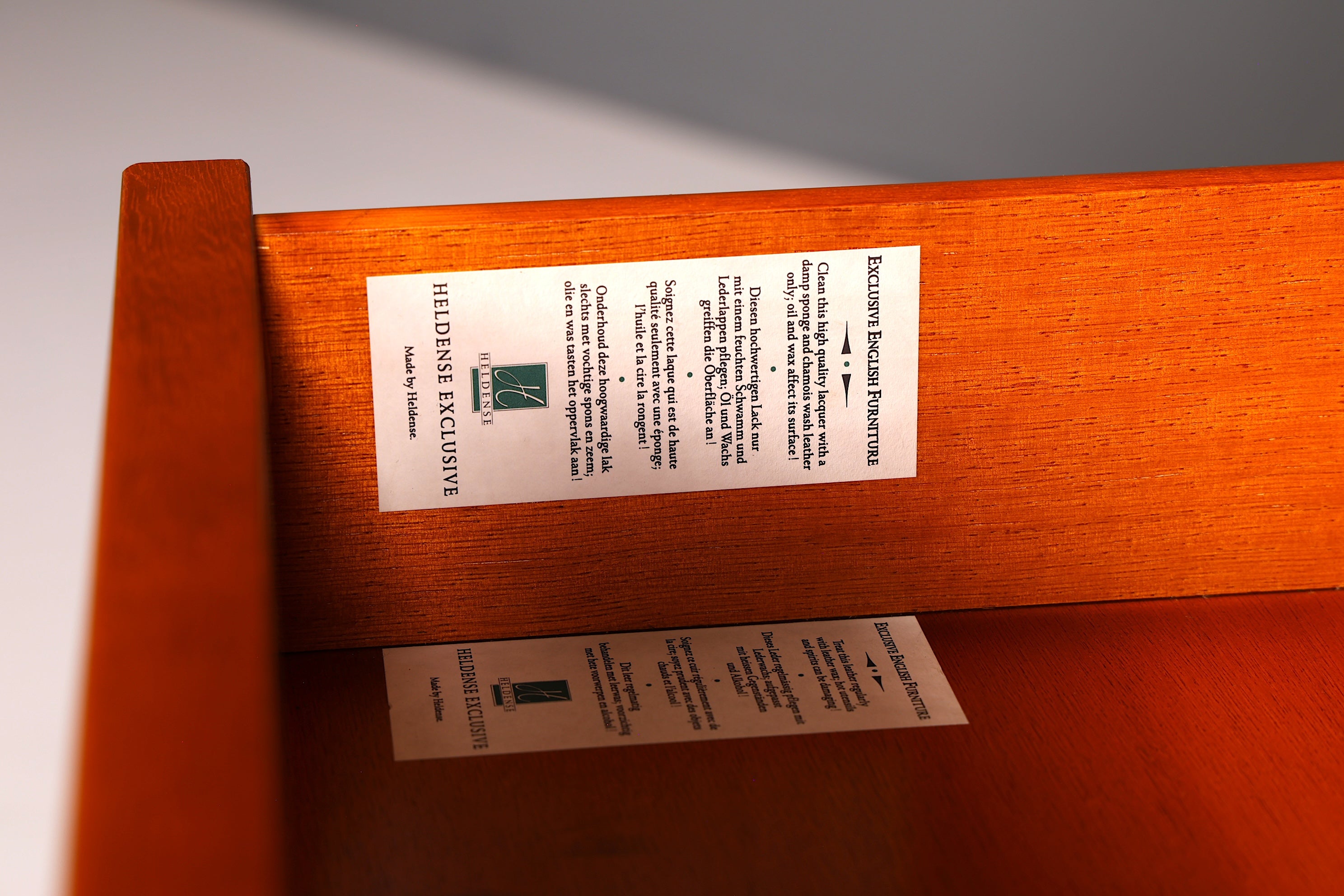 Stilvoller Original Heldense Englischer Aufsatzsekretär Eibe 60s Vitrine Schrank Büro Schreibmöbel UK