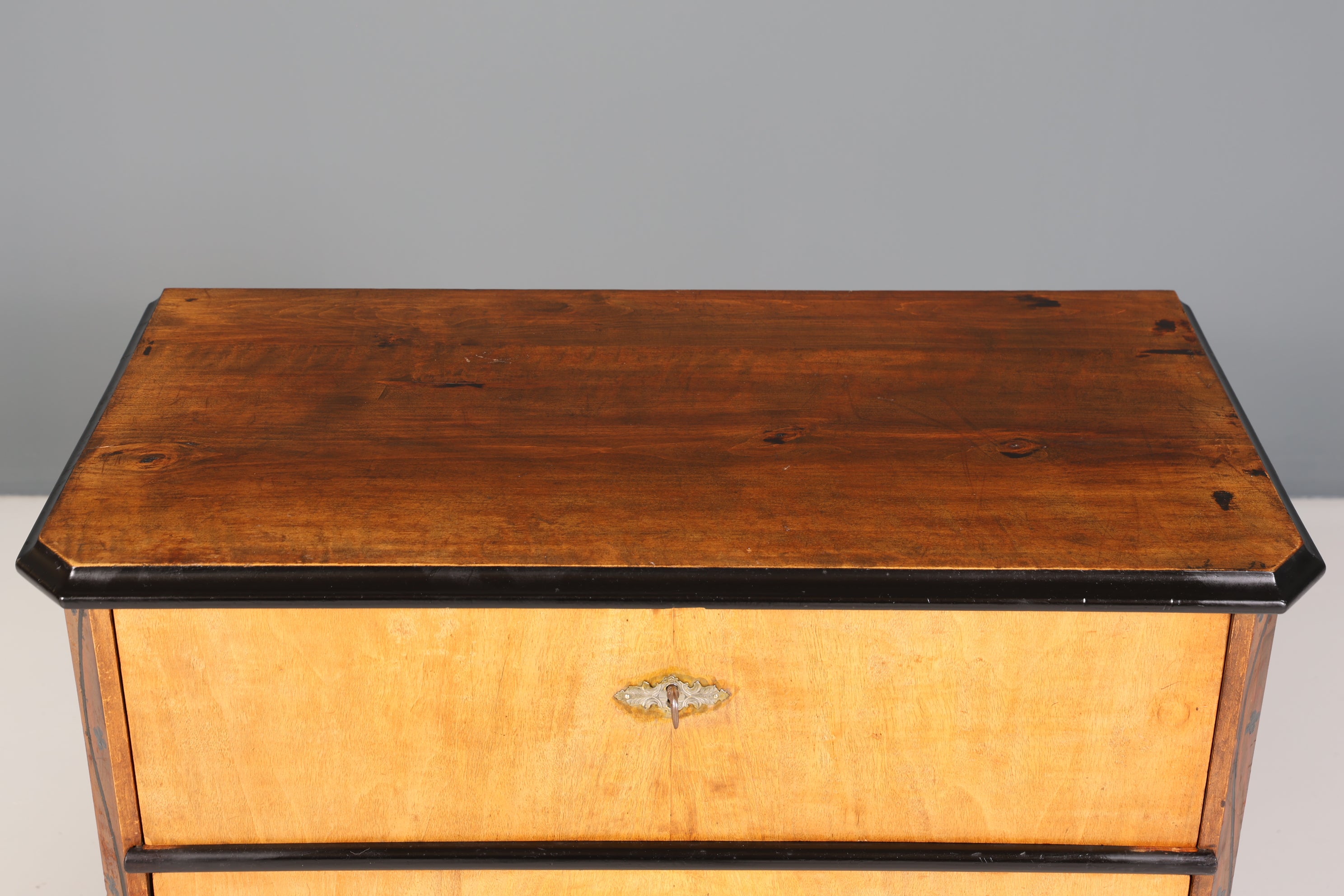 Wunderschöne Antik Kommode um 1880 Vertiko im Biedermeier Stil Schubladenkommode