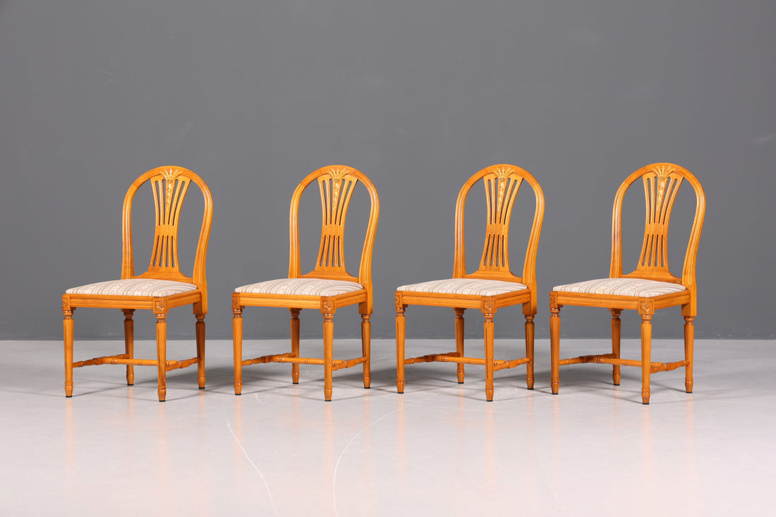 4x Traumhafte Stühle im Gustavianischem Stil Englisch Küchenstühle Antik Stil Esszimmer Stuhl Set