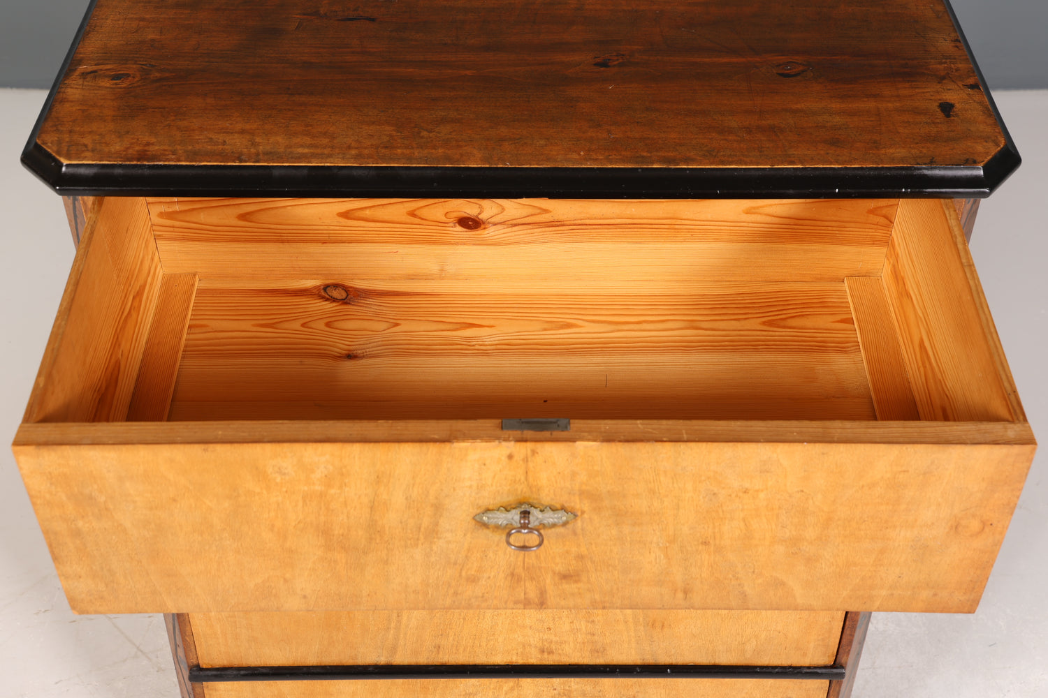 Wunderschöne Antik Kommode um 1880 Vertiko im Biedermeier Stil Schubladenkommode