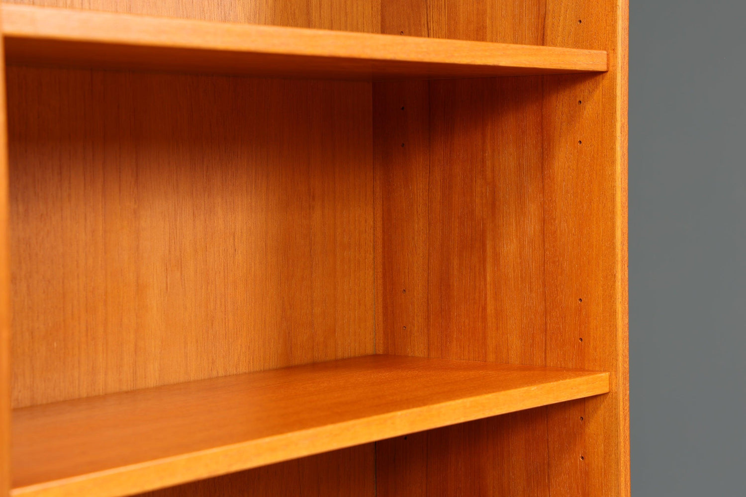 Seltenes XXL Mid Century Regal &quot;Made in Denmark&quot; Teak Holz Schrank Danish Design Retro Kommode Vintage Bücherregal 60er Jahre