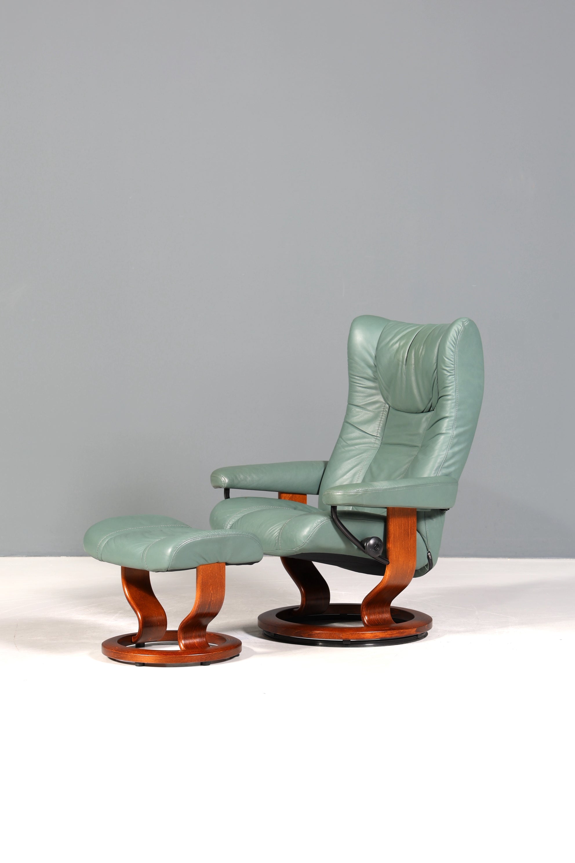 Original Stressless Ekornes Relax Sessel mit Hocker echt Relaxsessel Leder Komfort Design Holz