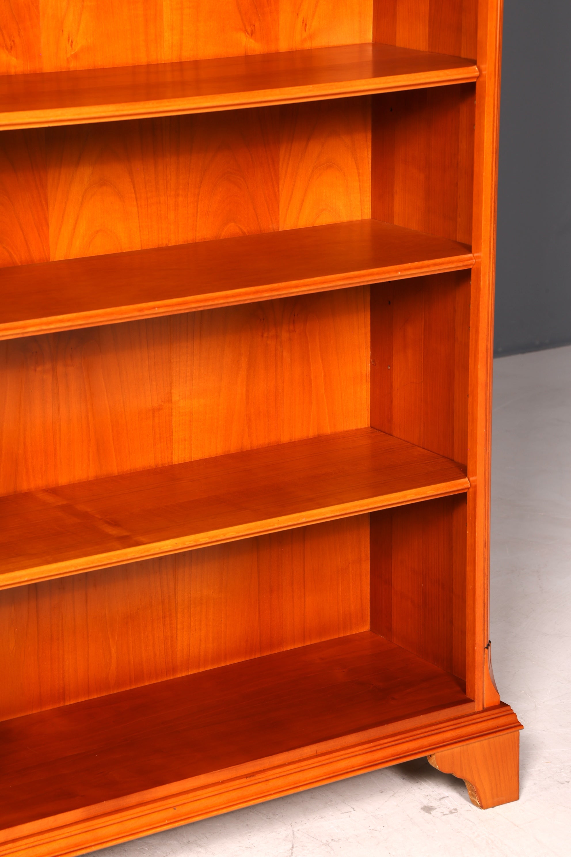G618 Finish Cm Wunderschönes Englisches Bücherregal Antik Regal Bookshelf Buchablage 60s (Kopie)