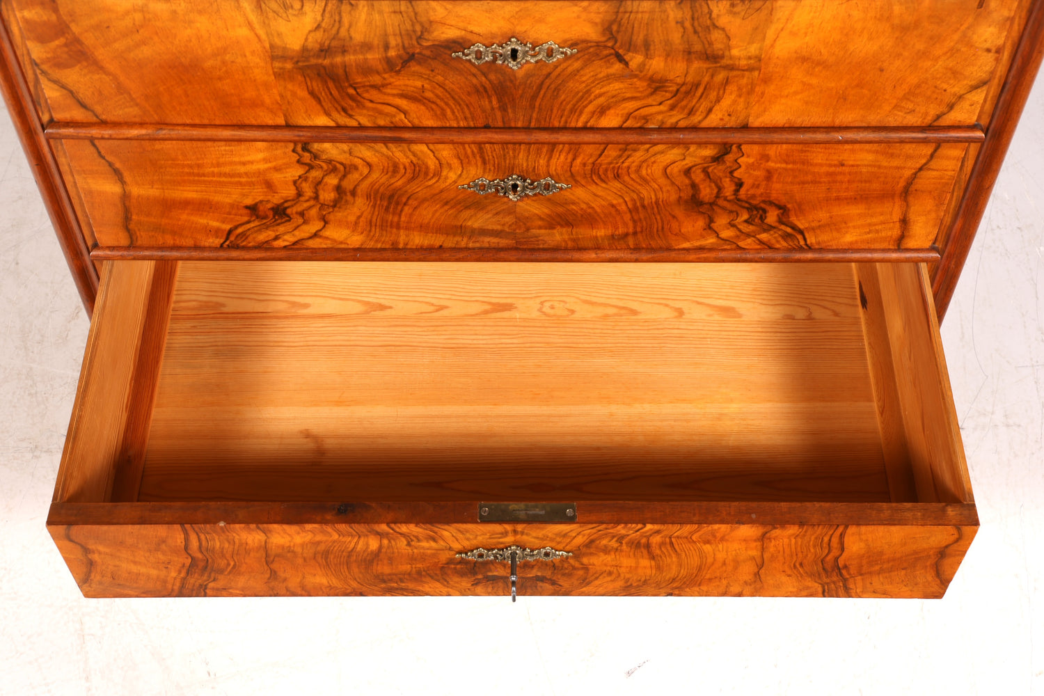 F963 Finish cm Wunderschöne Gründerzeit Kommode Louis Philippe Nussbaum Schubladen Kommode Sideboard um 1880