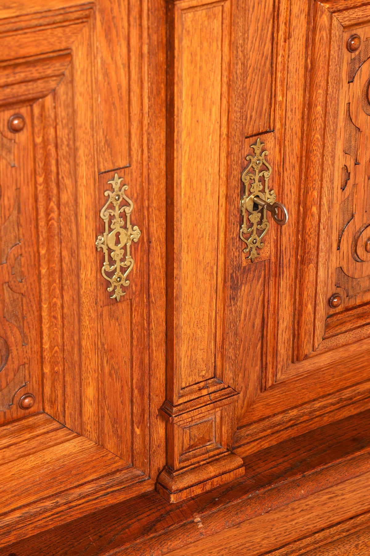 Wunderschönes Gründerzeit Buffet Eiche Anrichte Aufsatz Kommode Antik Sideboard Vertiko um 1890 Vintage