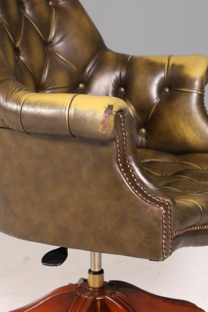 Wunderschöner Original Chesterfield Bürosessel &quot;Wade&quot; echt Leder Sessel Bürostuhl Captain Chair Sessel Office Chair 1 von 2