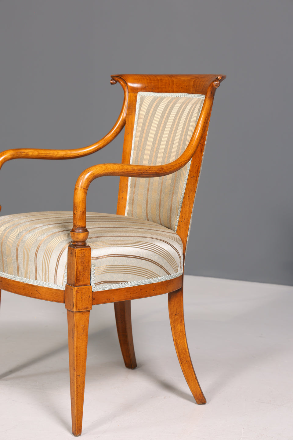 Traumhafter Selva Stuhl Sekretär Armlehnen Stuhl Borghese Antik Stil 1 von 2