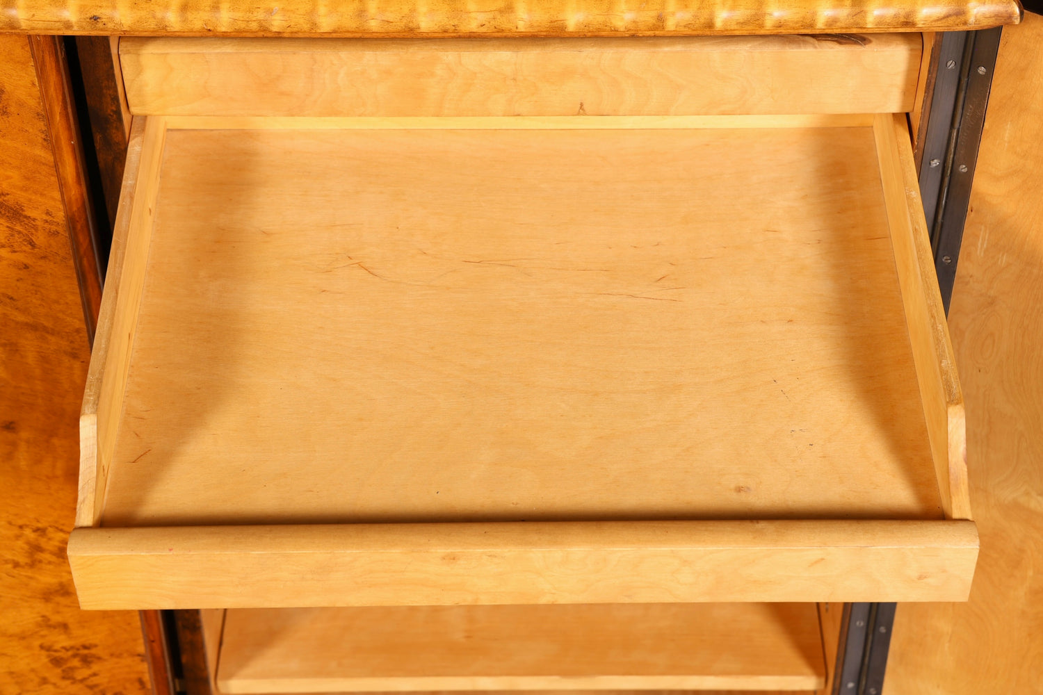 Stilvoller Original Art Deco Schrank Vertiko um 1940 Aktenschrank echt Holz Wäscheschrank Highboard