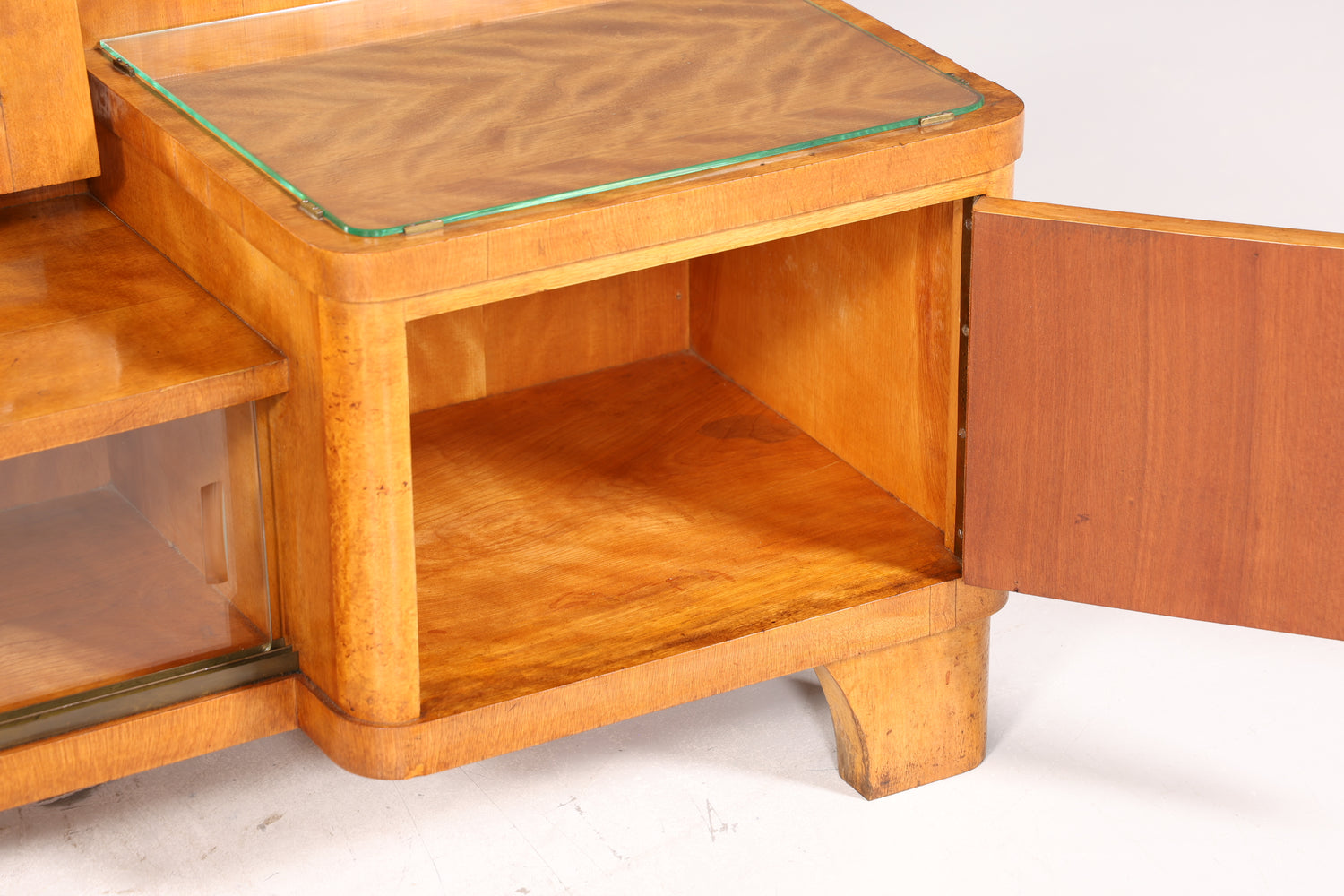 Wunderschöne Art Deco Spiegelkommode Antik Sideboard mit Spiegel Frisierkommode Vitrine