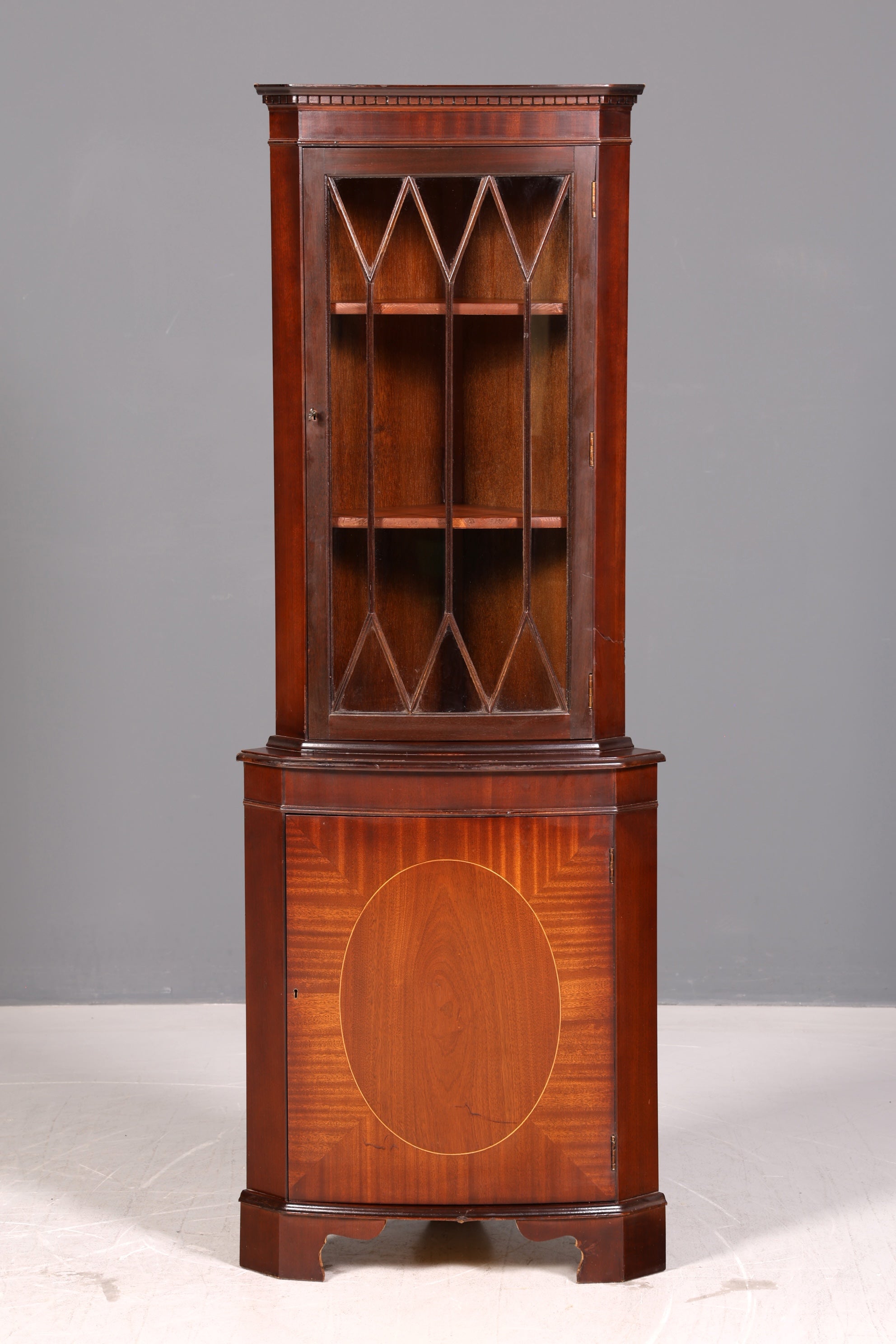 Wunderschöne Englische Eckvitrine Mahagoni 60er Echt Holz Schrank Eckschrank Glasvitrine Vitrine Vintage
