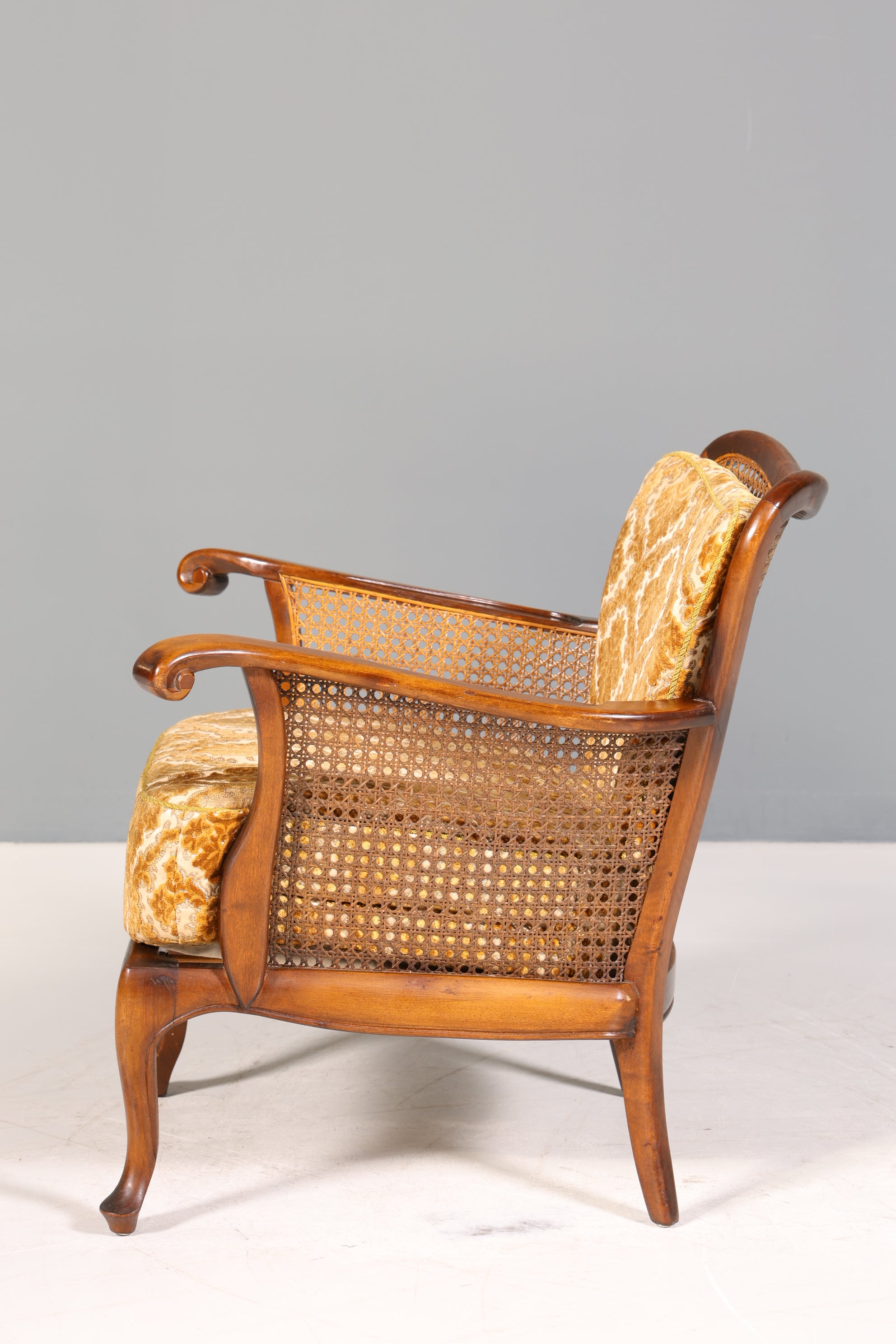 Wunderschöner Chippendale Sessel Barock Stil Wiener Geflecht Relax Sessel Vintage Samt Stoff 1 von 2