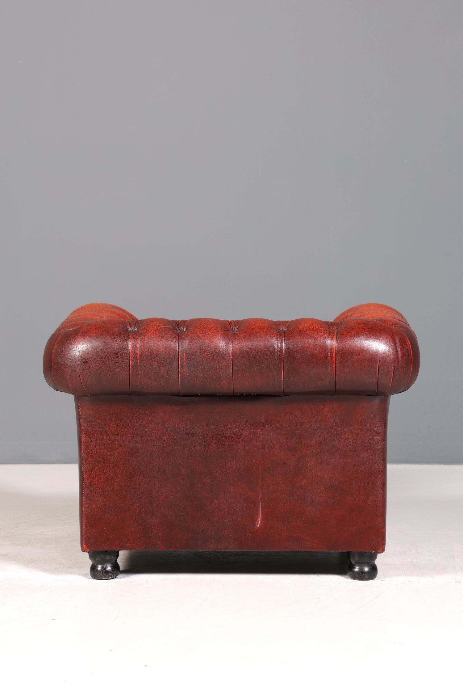 Stilvoller Original Chesterfield Sessel Englisch Oxblood Leder Armlehnsessel Herrensessel 1 von 2