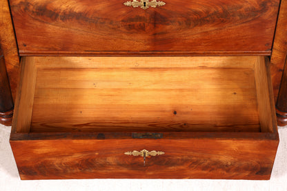 Wunderschöne Louis Philippe Kommode Nussbaum Gründerzeit Sideboard um 1880 Schubladenkommode Antik Wäschekommode