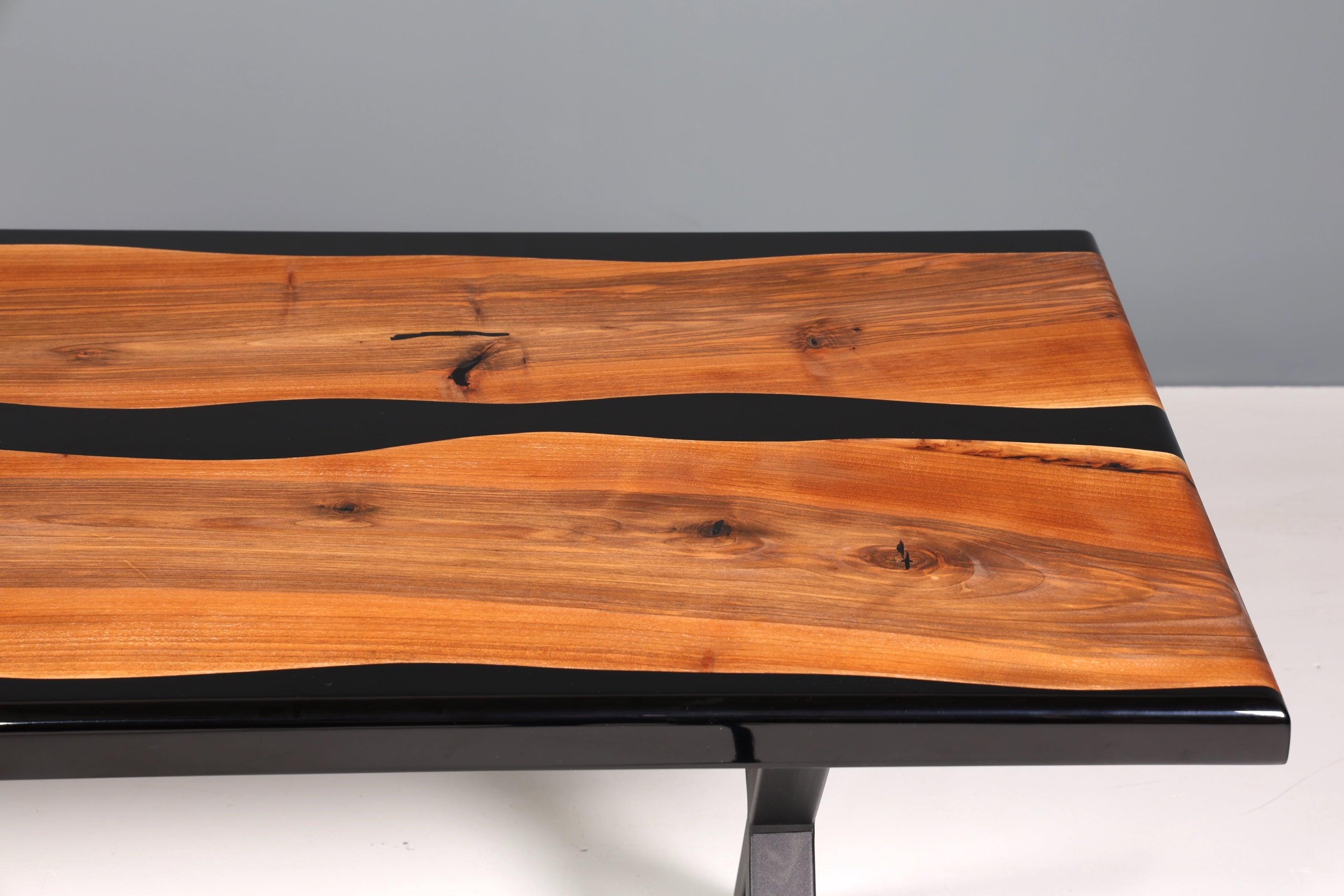 Wunderschöner Epoxidharz Tisch 220-90 cm Epoxy Schwarz Nussbaum Esszimmer Tisch