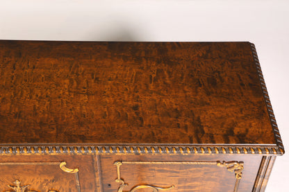 Traumhaftes Chippendale Sideboard Barock Stil Schrank Antik 50s 60s TV Kommode