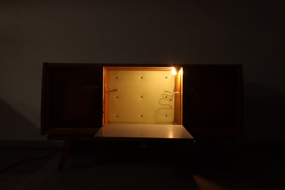 Traumhaftes Mid Century Sideboard Vintage TV Kommode 60s Schrank