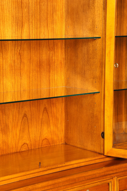 Wunderschöne Original Selva Vitrine Antik Stil massiv Holz Buffet Villa Borghese Schrank Bibliothek