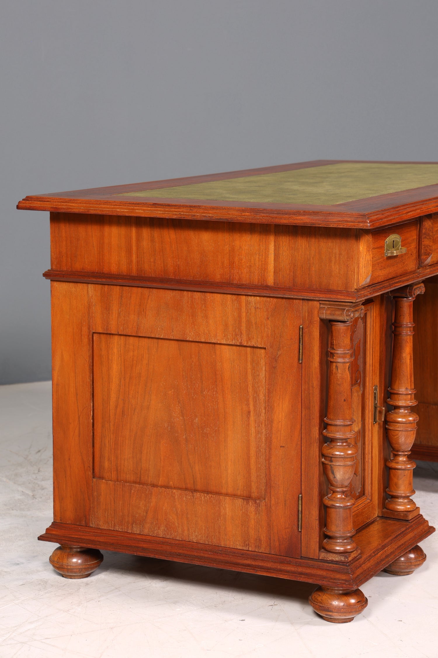 Wunderschöner Gründerzeit Schreibtisch Jugendstil Bürotisch echt Holz Antik Office Desk Herrenzimmer