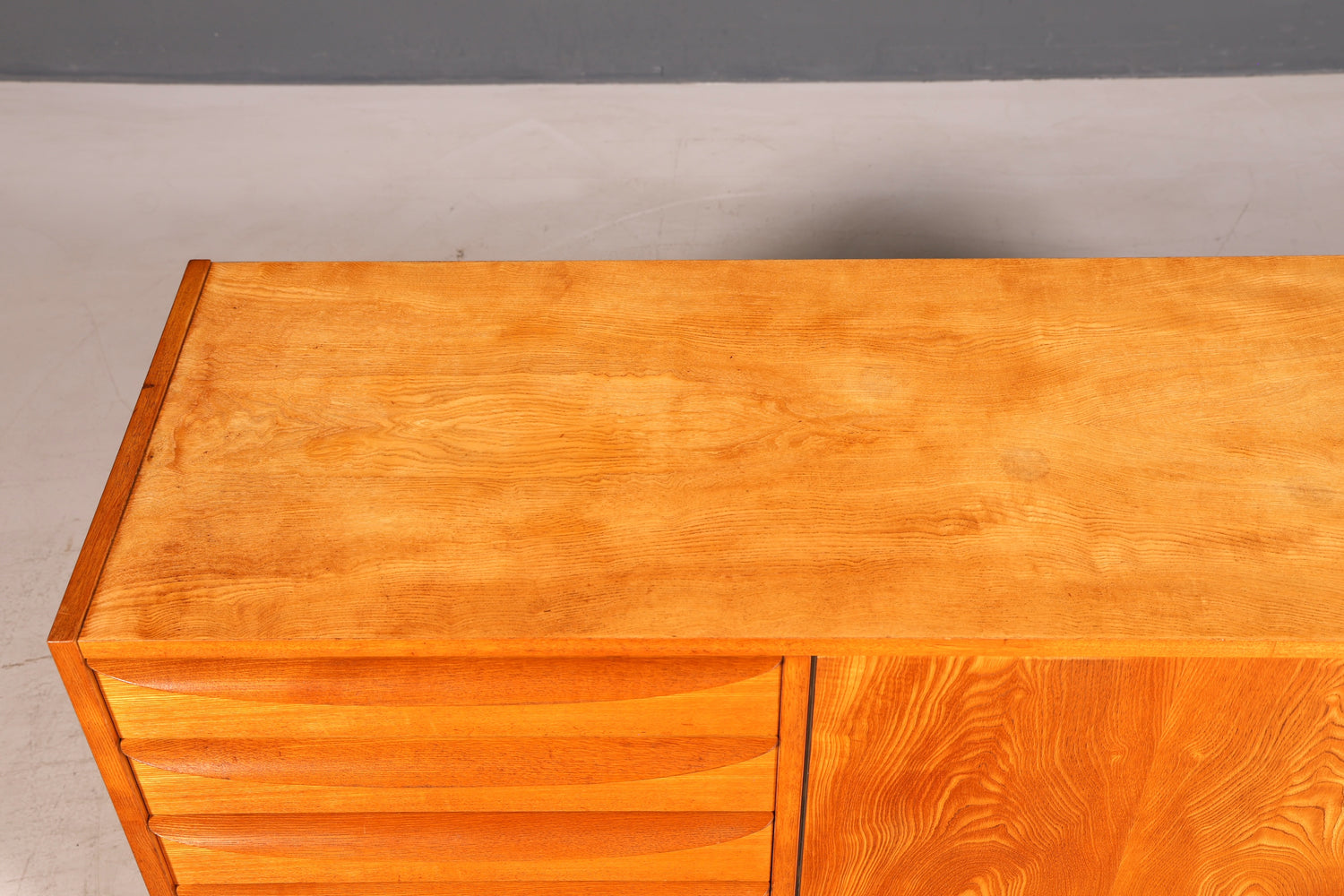 Wunderschönes Original Hellerau Sideboard Franz Ehrlich 602 TV Schrank Mid Century Kommode