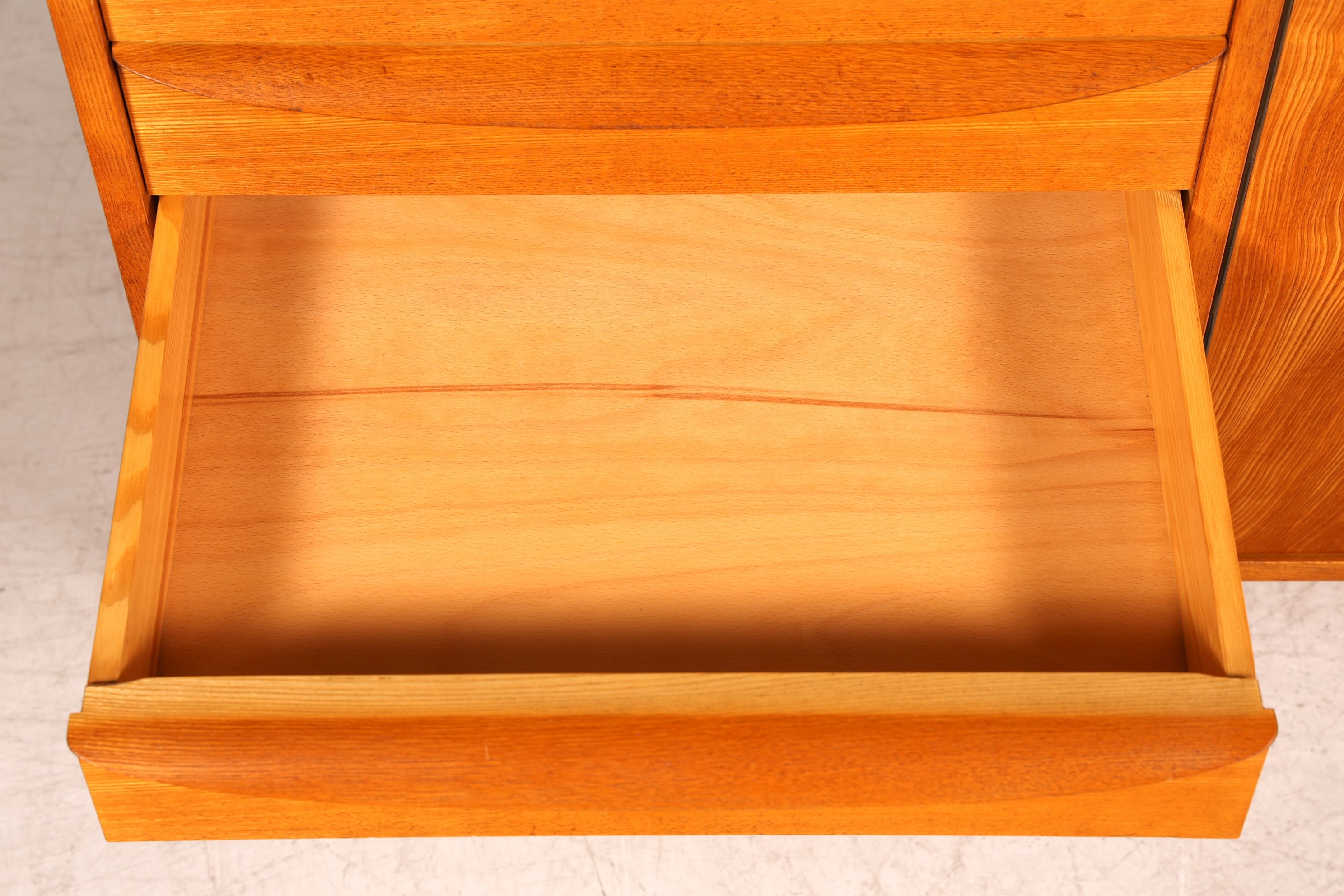 Wunderschönes Original Hellerau Sideboard Franz Ehrlich 602 TV Schrank Mid Century Kommode