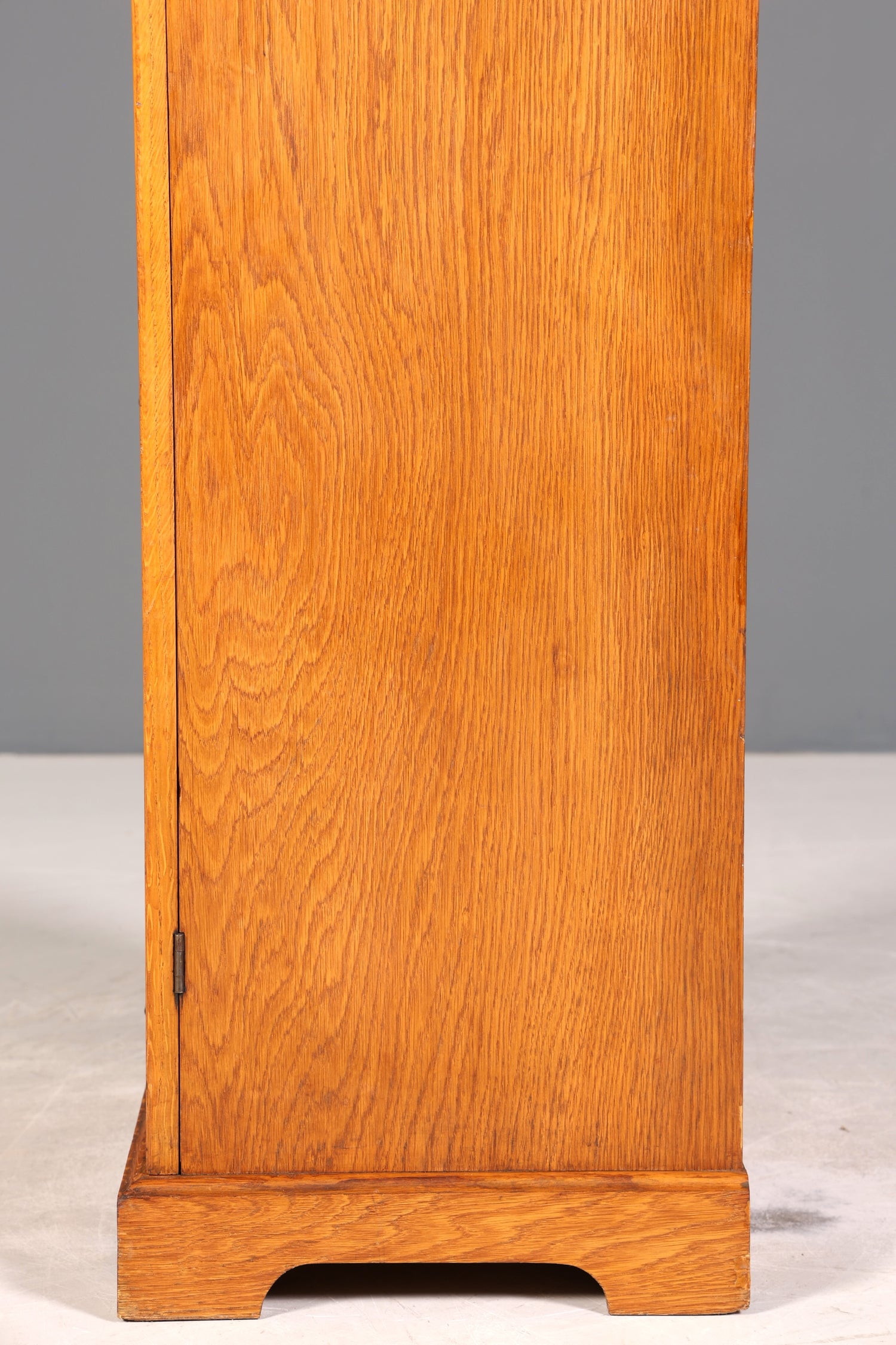 Wunderschöne Mid Century Kommode Bauhaus Vertiko Apothekerschrank Art Deco Büro Aktenschrank