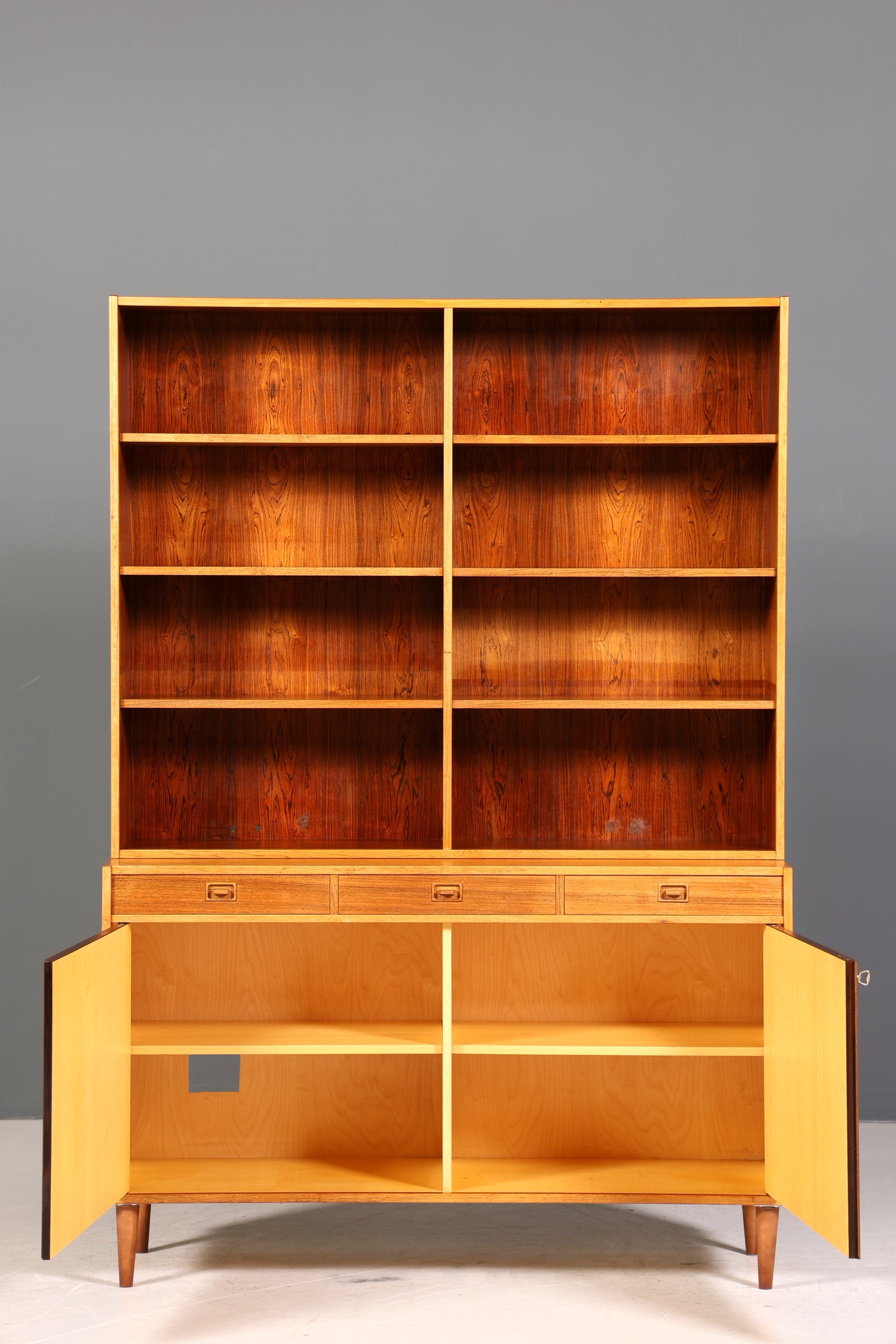 Traumhaftes Mid Century Regal echt Holz Schrank Danish Design Retro Kommode Vintage Bücherregal 60er Jahre 1 von 2