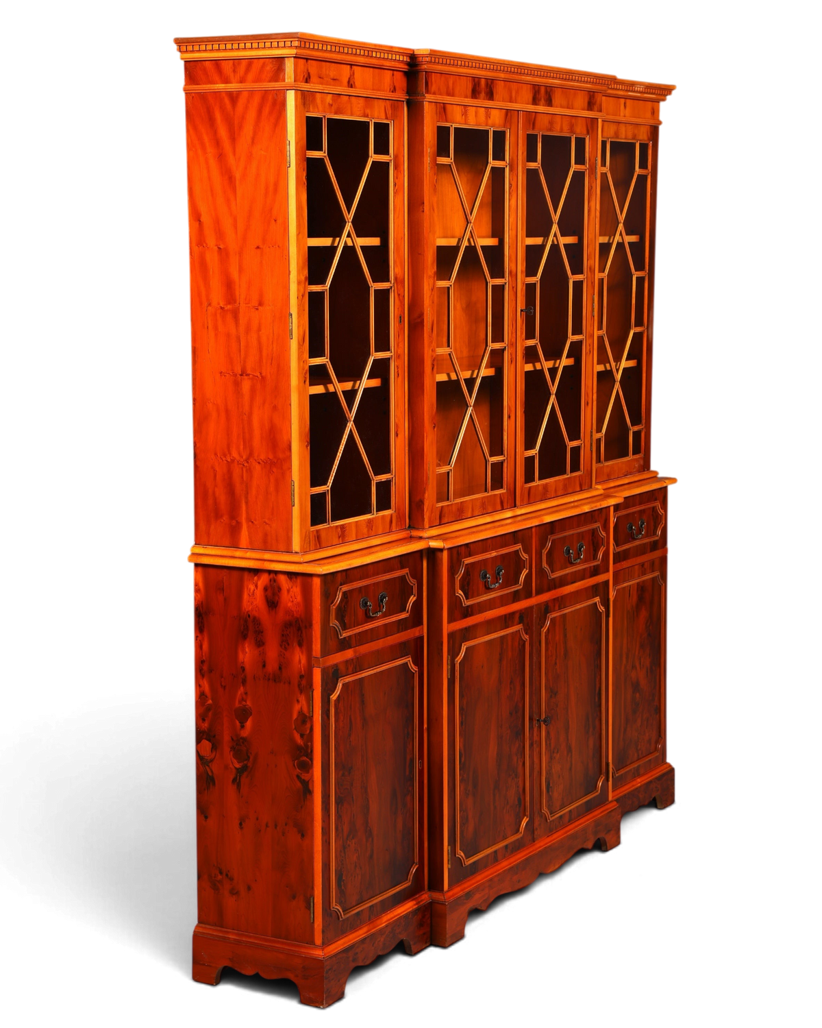 Hauptstadt Möblerei englischer Bücherschrank aus Eibe mit Glasvitrine, Chippendale-Stil und dekorativen Intarsien