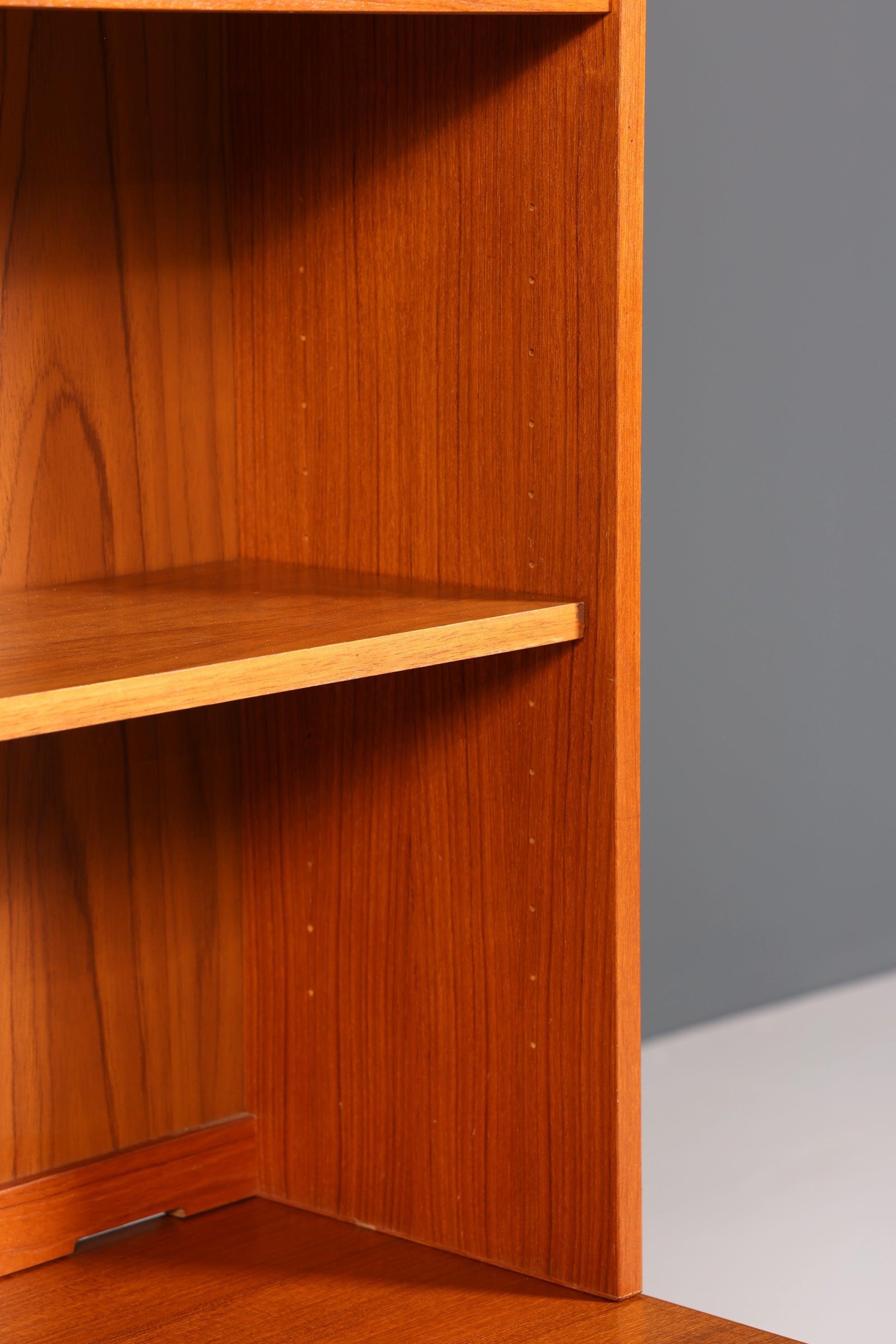 Schlichte Mid Century Vitrine Vintage Schrank Regal Retro Bücherregal Regal