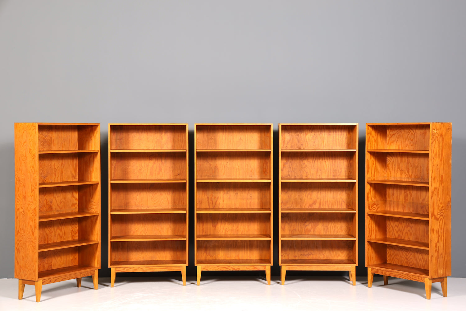 Stilvolles Mid Century Regal echt Holz Vintage Bücherregal Schrank Buchablage 60s Bookshelf 4 von 5