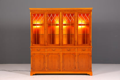 Englische Vitrine Eibe – Bild 5