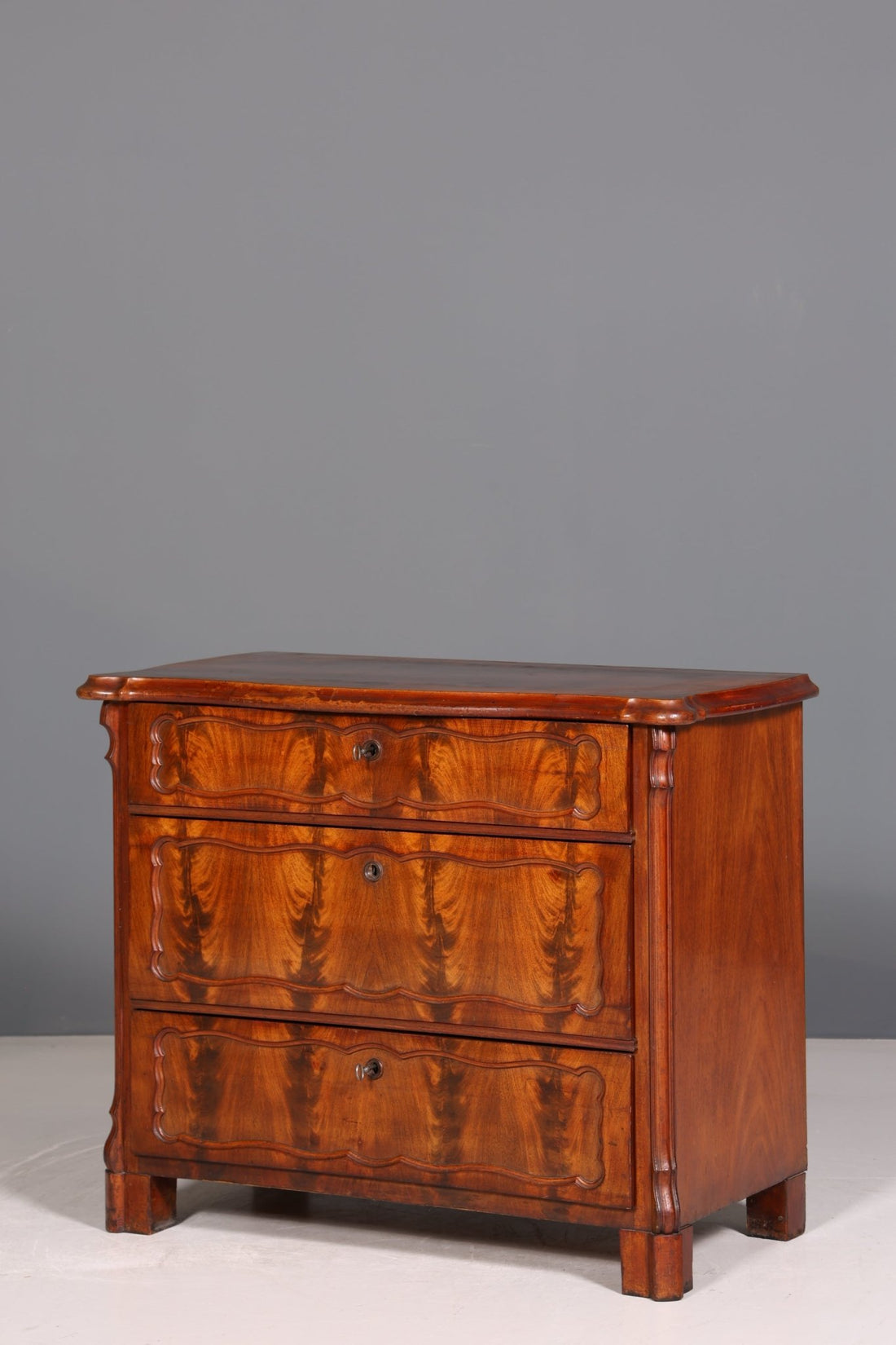Edle Louis Philippe Kommode Gründerzeit Sideboard um 1880 Antik Schubladenkommode