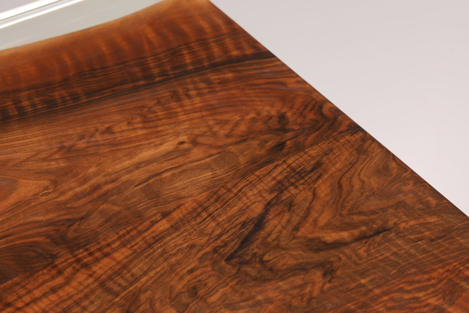 Edler Epoxidharz Tisch 220-90 cm Epoxy Nussbaum massiv Holz Esszimmer Tisch