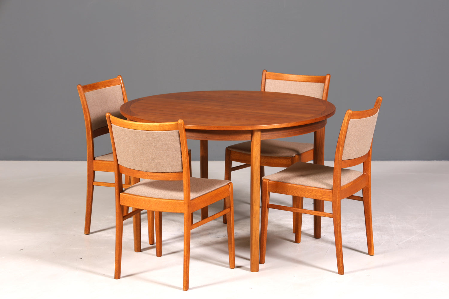 Traumhafter Mid Century Esstisch ausziehbarer Danish Design echt Holz Küchentisch Esszimmer Tisch