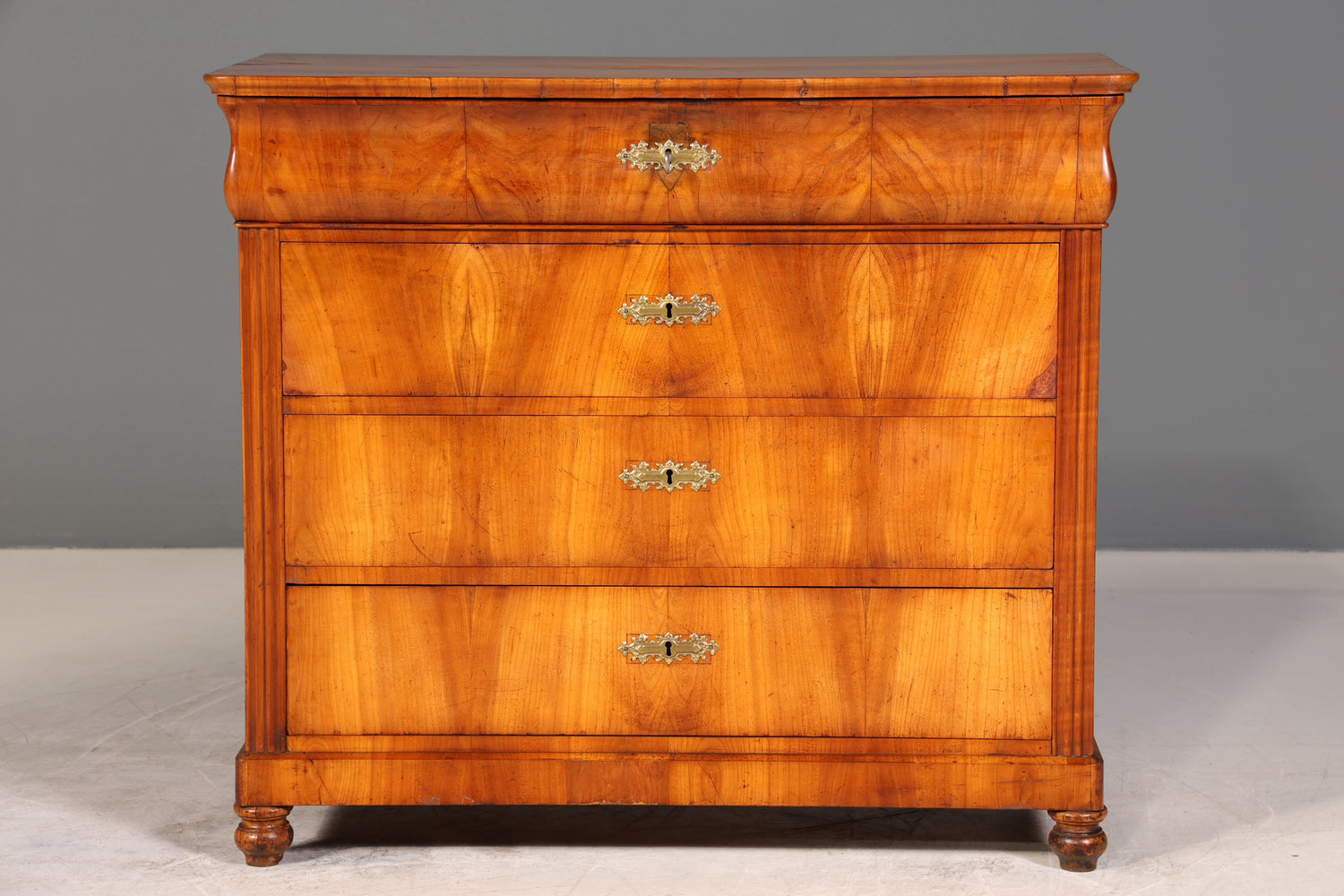 Stilvolle Biedermeier Kommode Nussbaum Louis Philippe Schubladenkommode um 1890