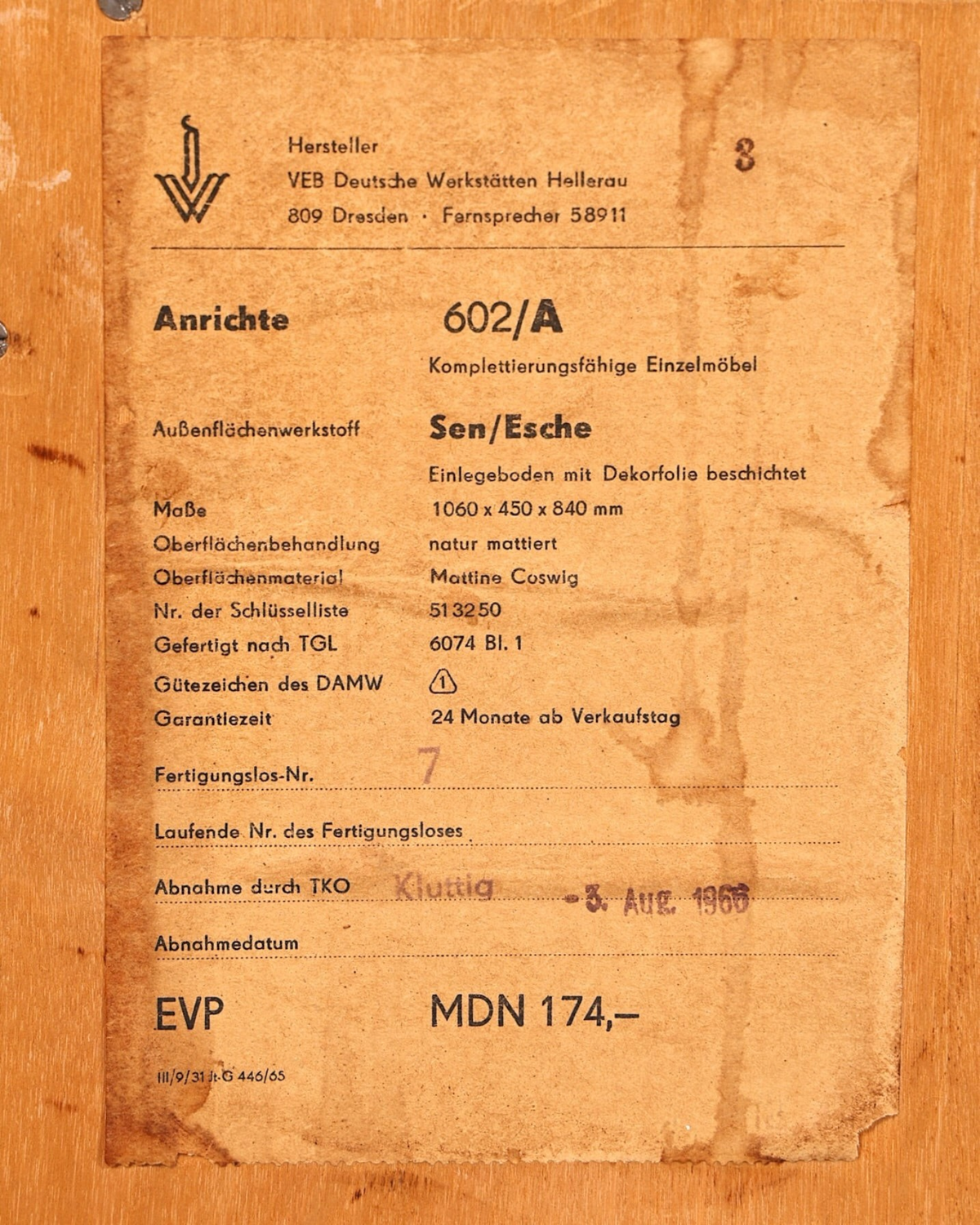 Hauptstadt Möblerei Original Hellerau Kommode 602 Typenschild aus dem Jahr 1966 mit Details zu Sen und Esche Holz