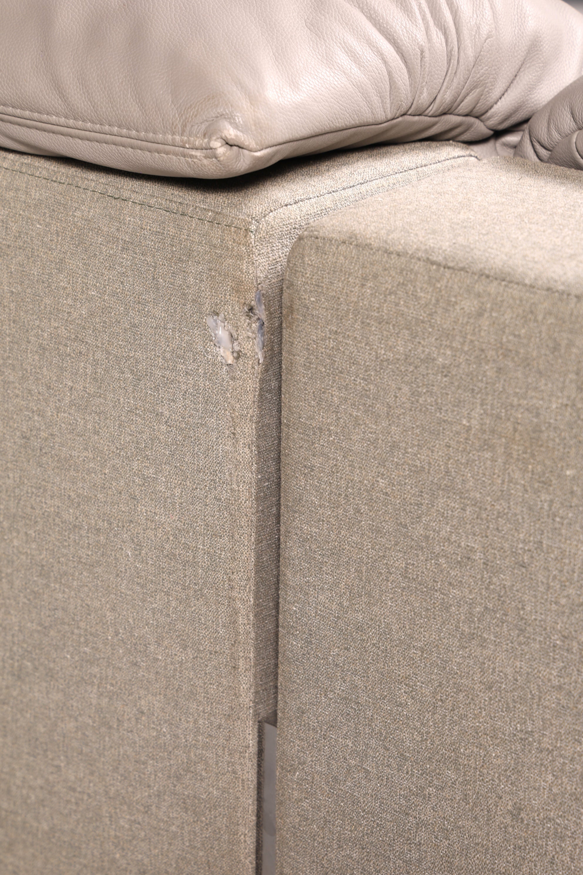Wunderschönes Sofa der Marke Ligne Roset Grau Echtleder &amp; Stoff Couch Designer Sofa Wohnzimmer