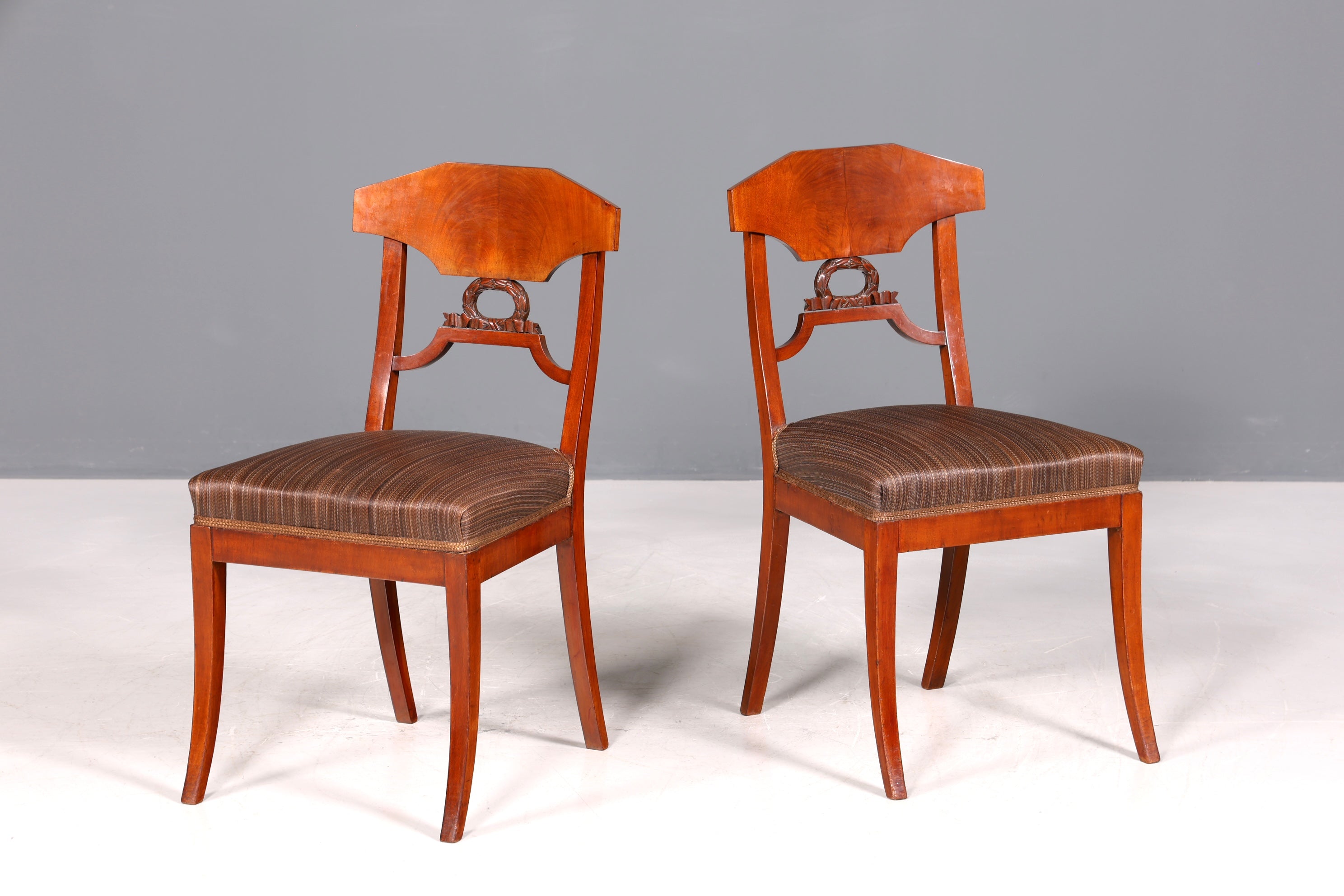 Traumhafter Biedermeier Stuhl Antik Küchenstuhl echt Holz Sekretär Stuhl Esszimmer Stuhl 2 von 2