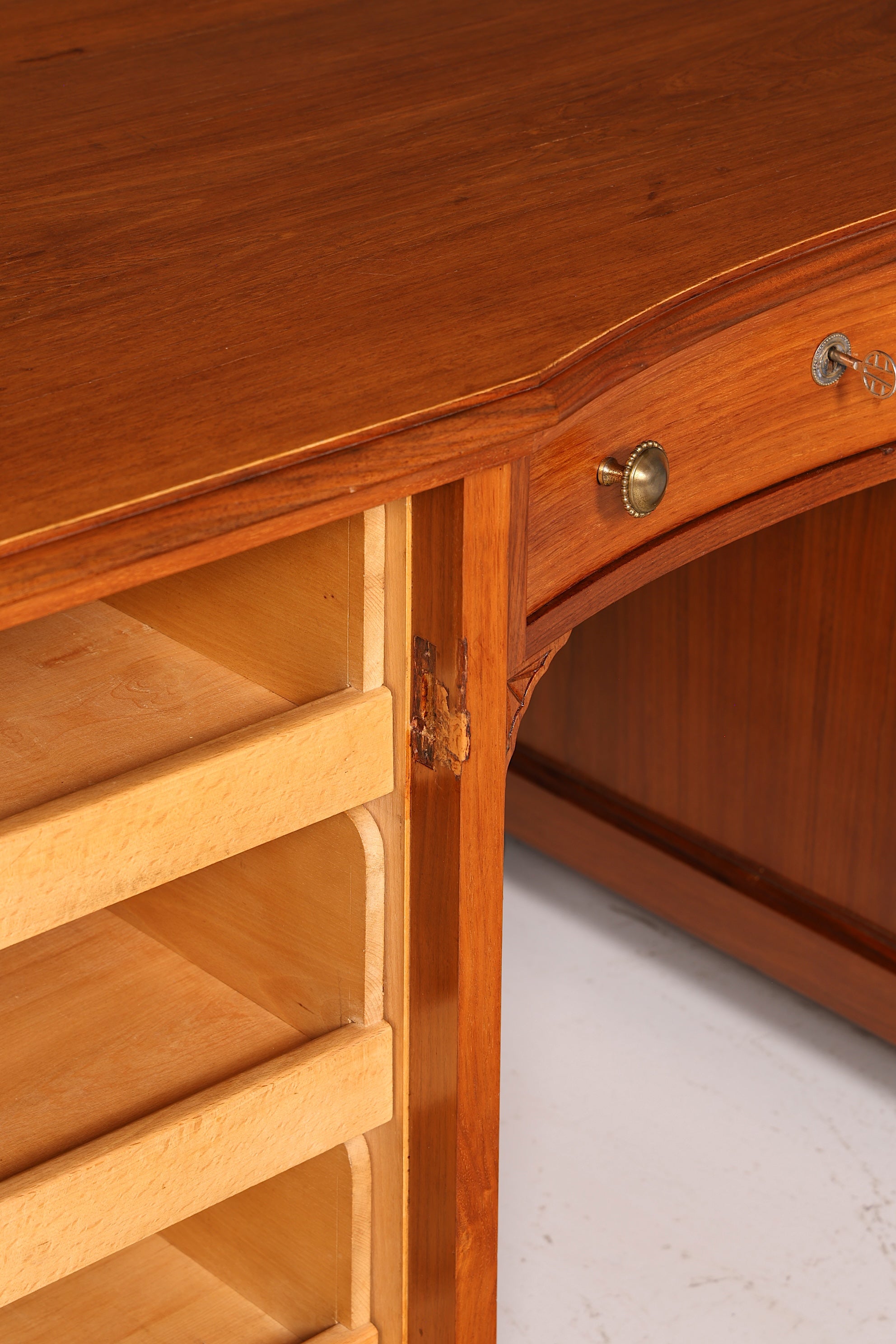 Wunderschöner Jugendstil Schreibtisch Eiche Holz Bürotisch Office Table Antik Vintage