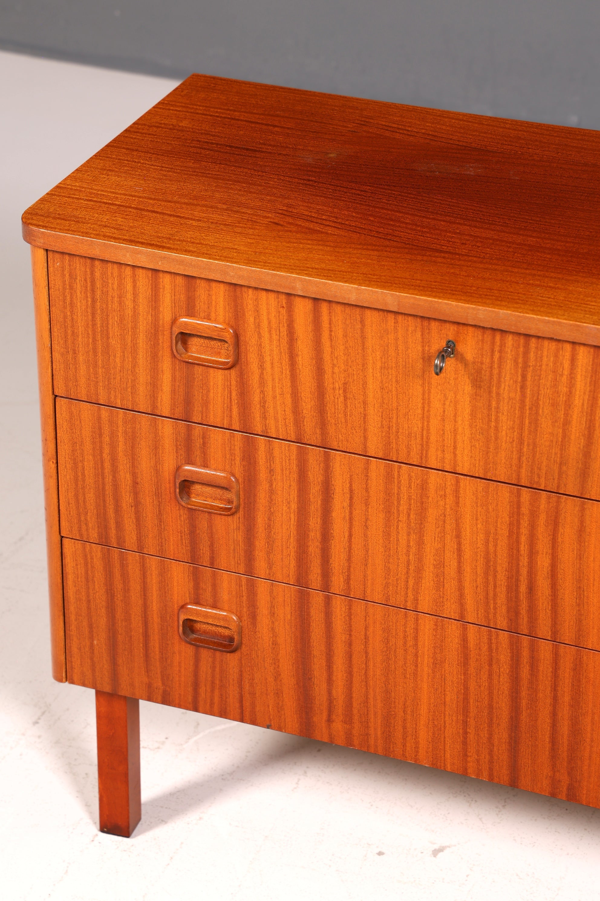 Wunderschöne Mid Century Kommode echt Holz Sideboard Danish Design Vintage Schubladenkommode 60s