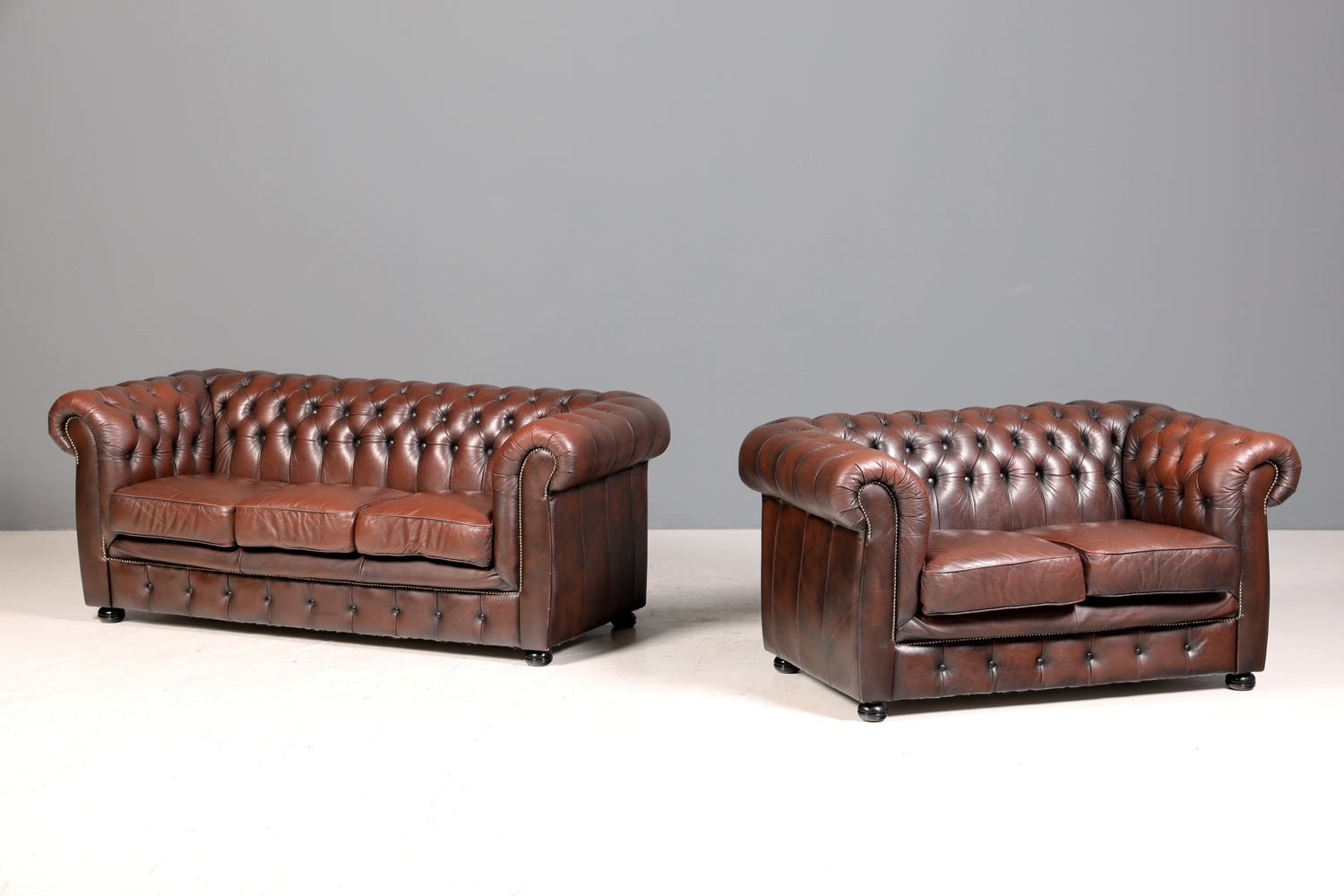 Wunderschönes Original Chesterfield Sofa 3- Sitzer echt Leder Couch Englisch